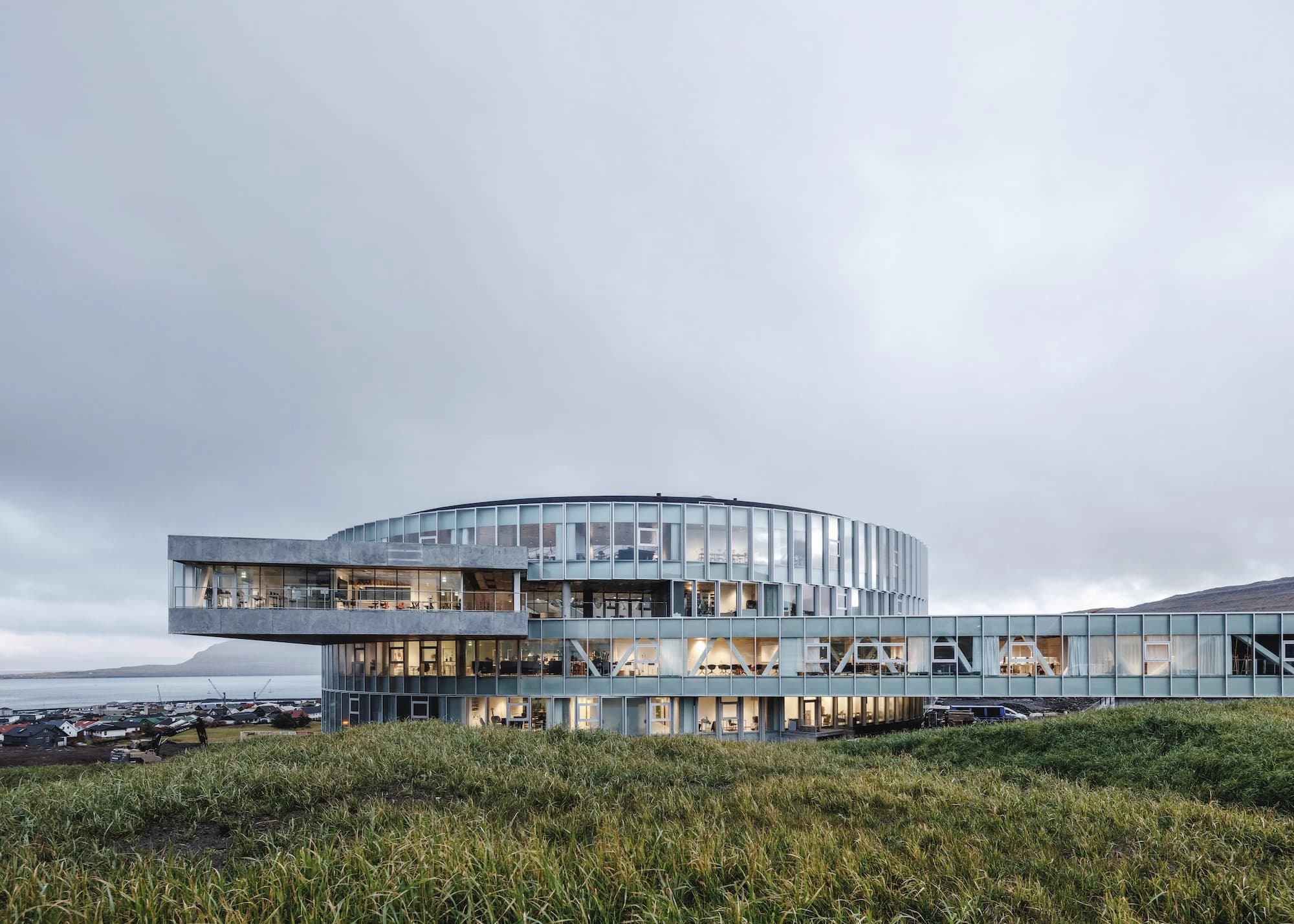Glasir Education Center, BIG