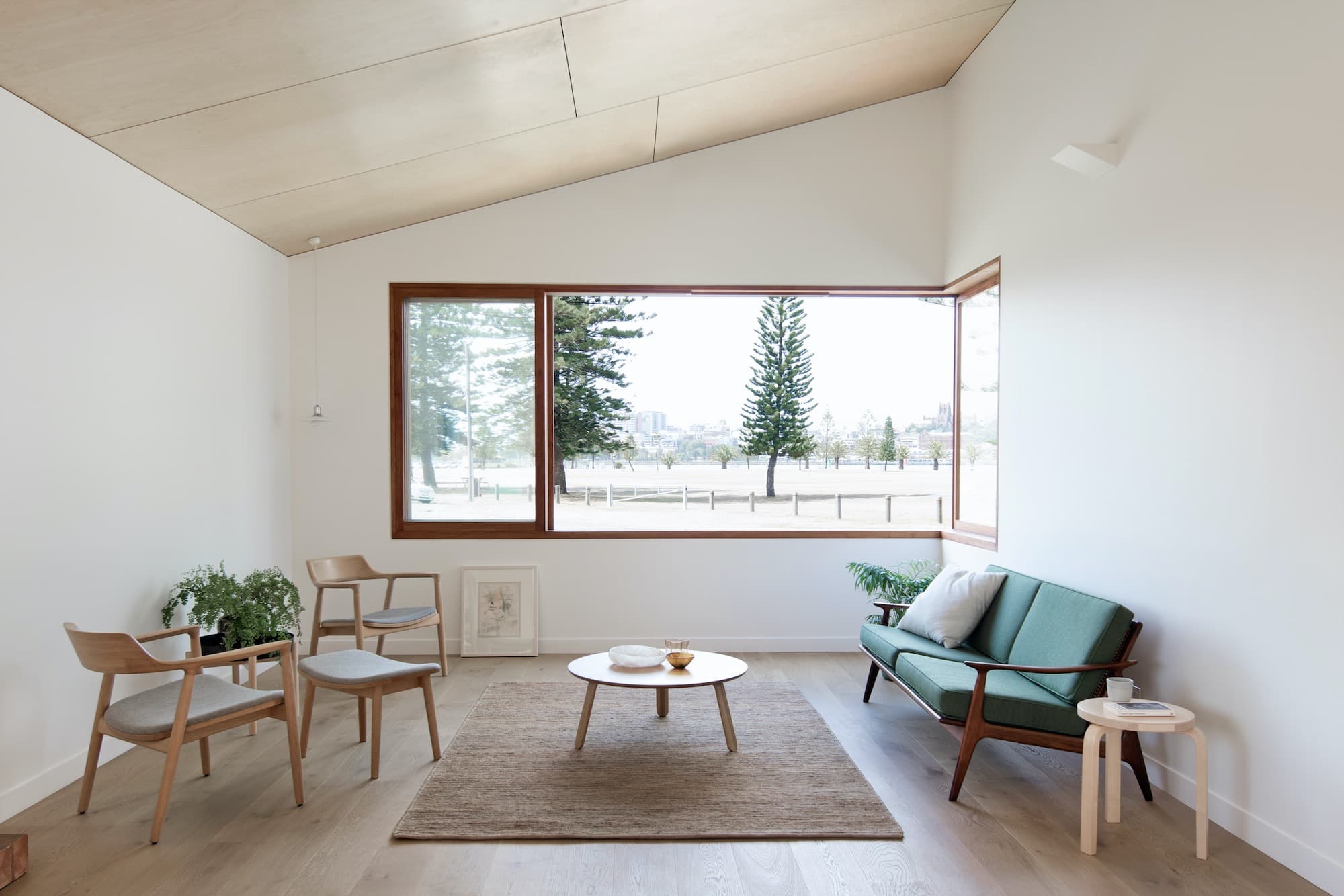 Three Piece House, TRIAS