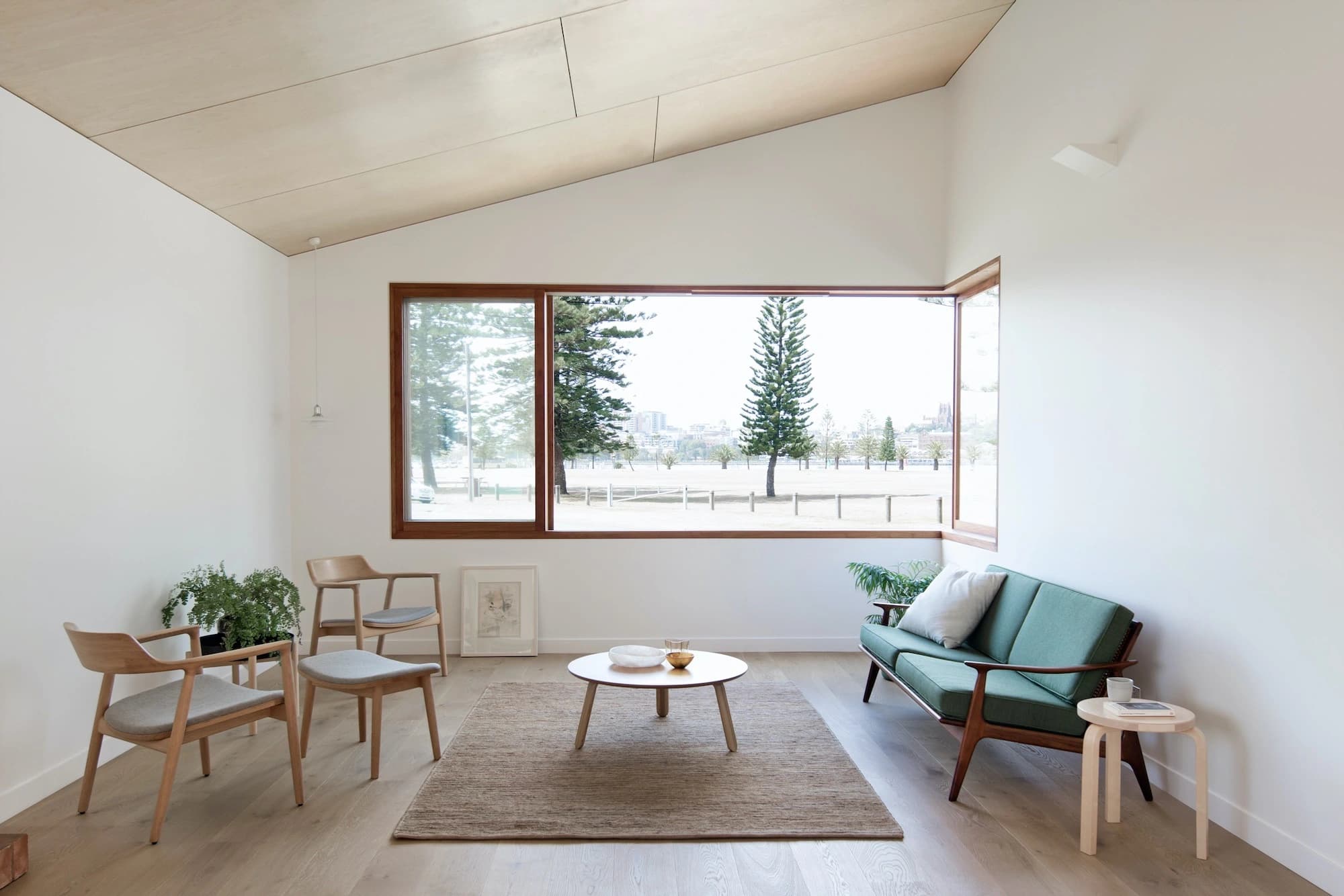 Three Piece House, TRIAS