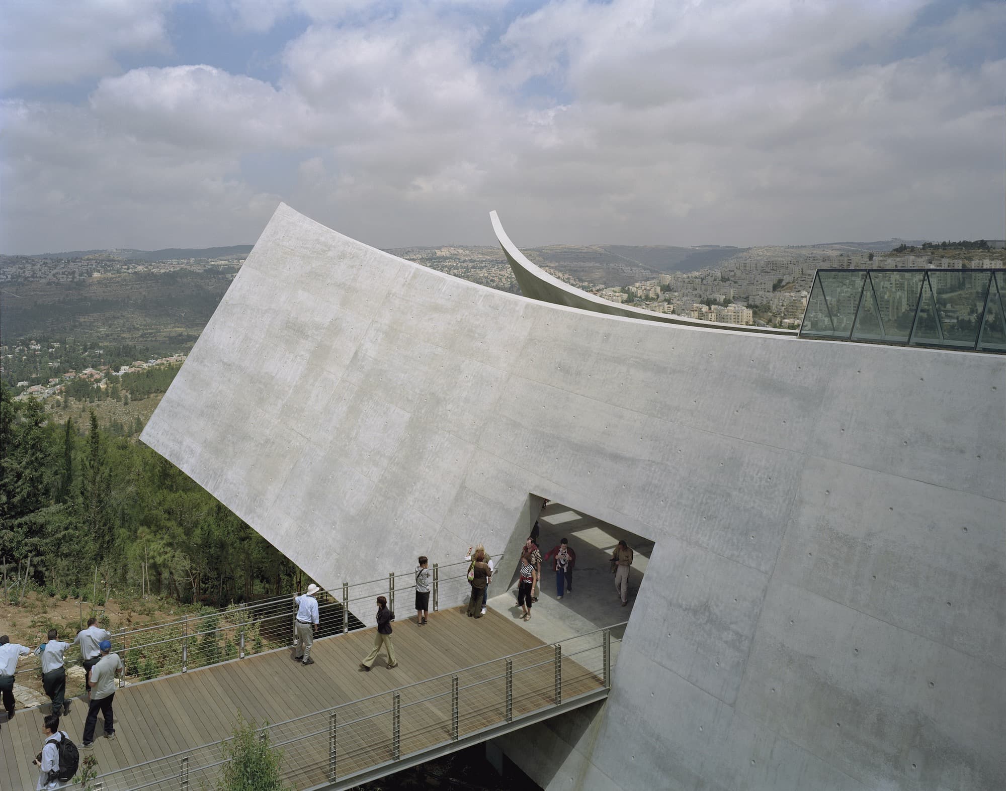 Yad Vashem, Moshe Safdie Architects