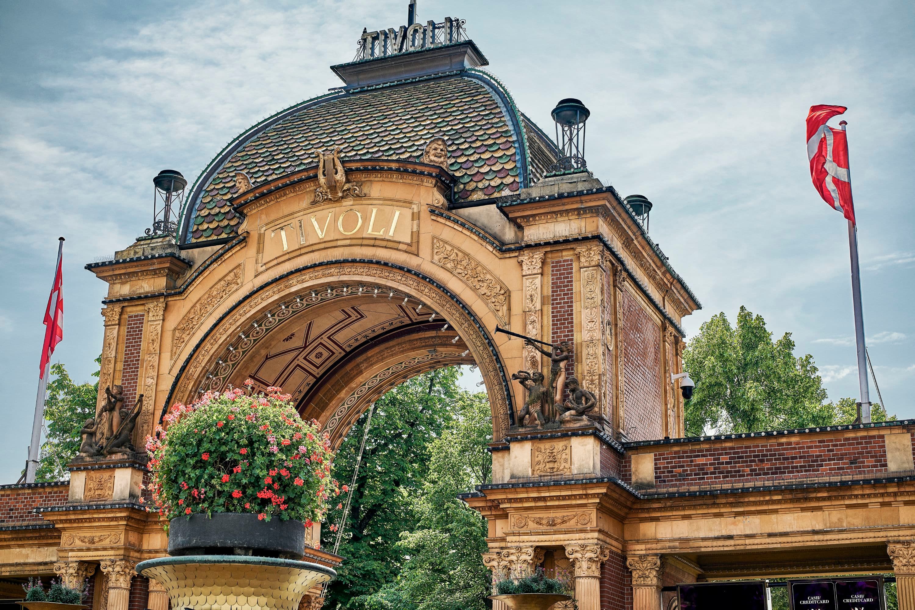 Hovedindgangen til Tivoli