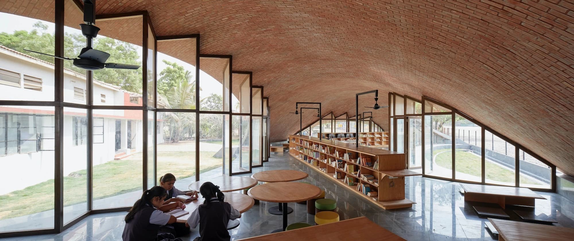 Maya Somaiya Library, sP+a