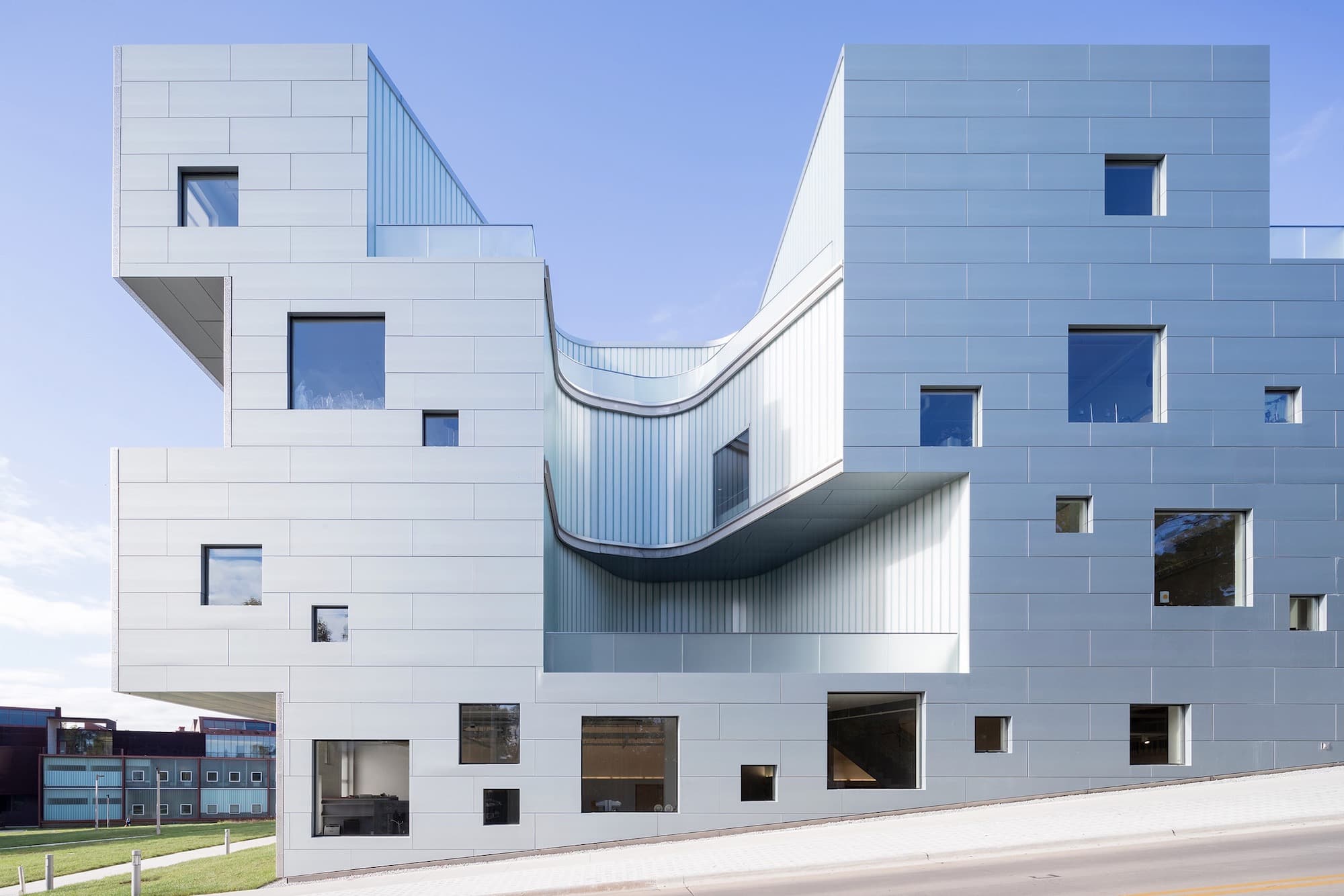 Visual Arts Building, Steven Holl Architects