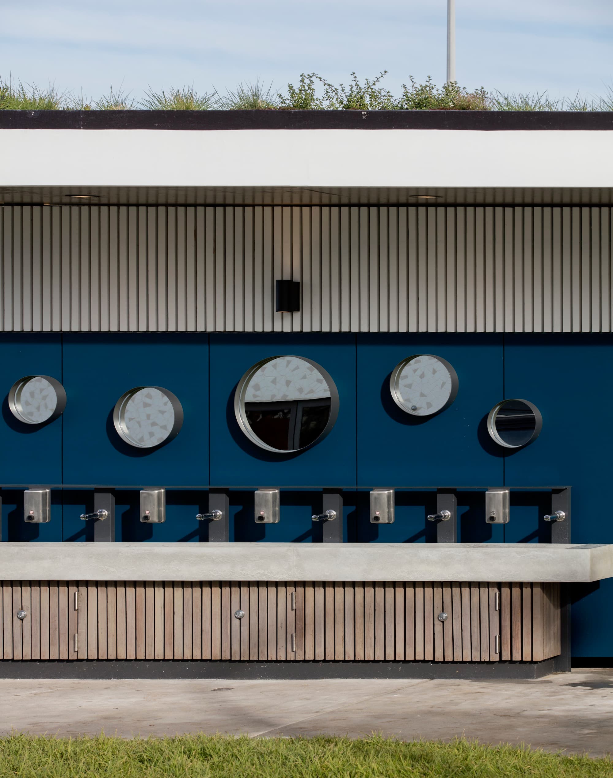 North Bondi Amenities Building, Sam Crawford Architects