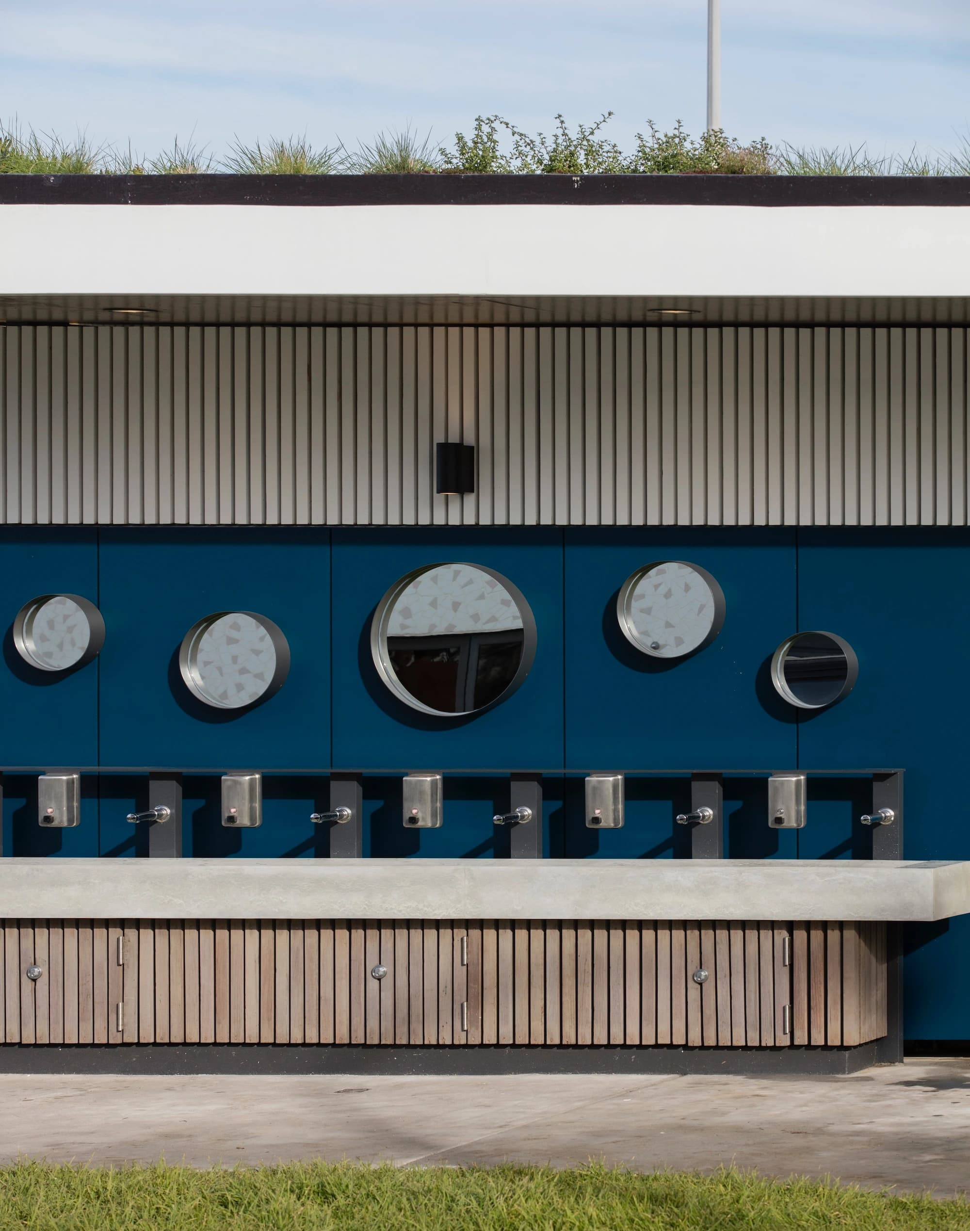 North Bondi Amenities Building, Sam Crawford Architects