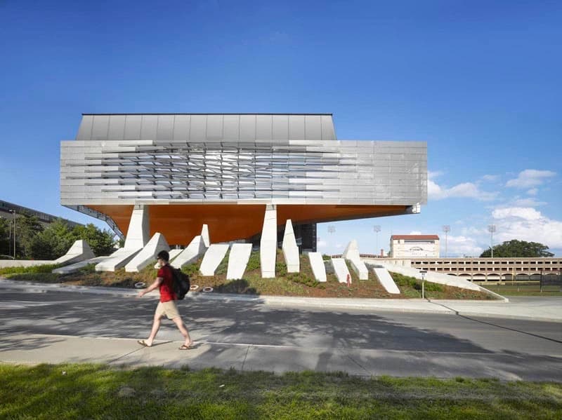 Bill & Melinda Gates Hall, Morphosis