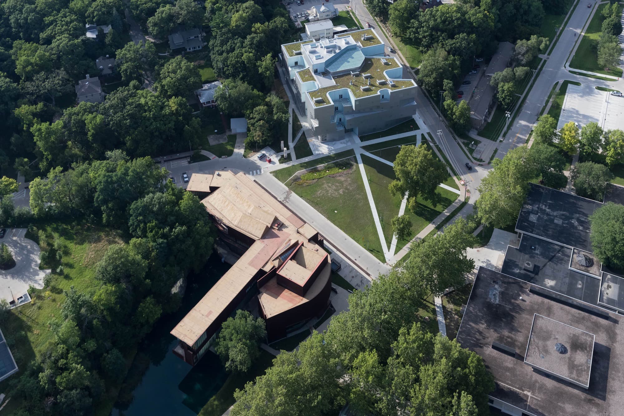 Visual Arts Building, Steven Holl Architects