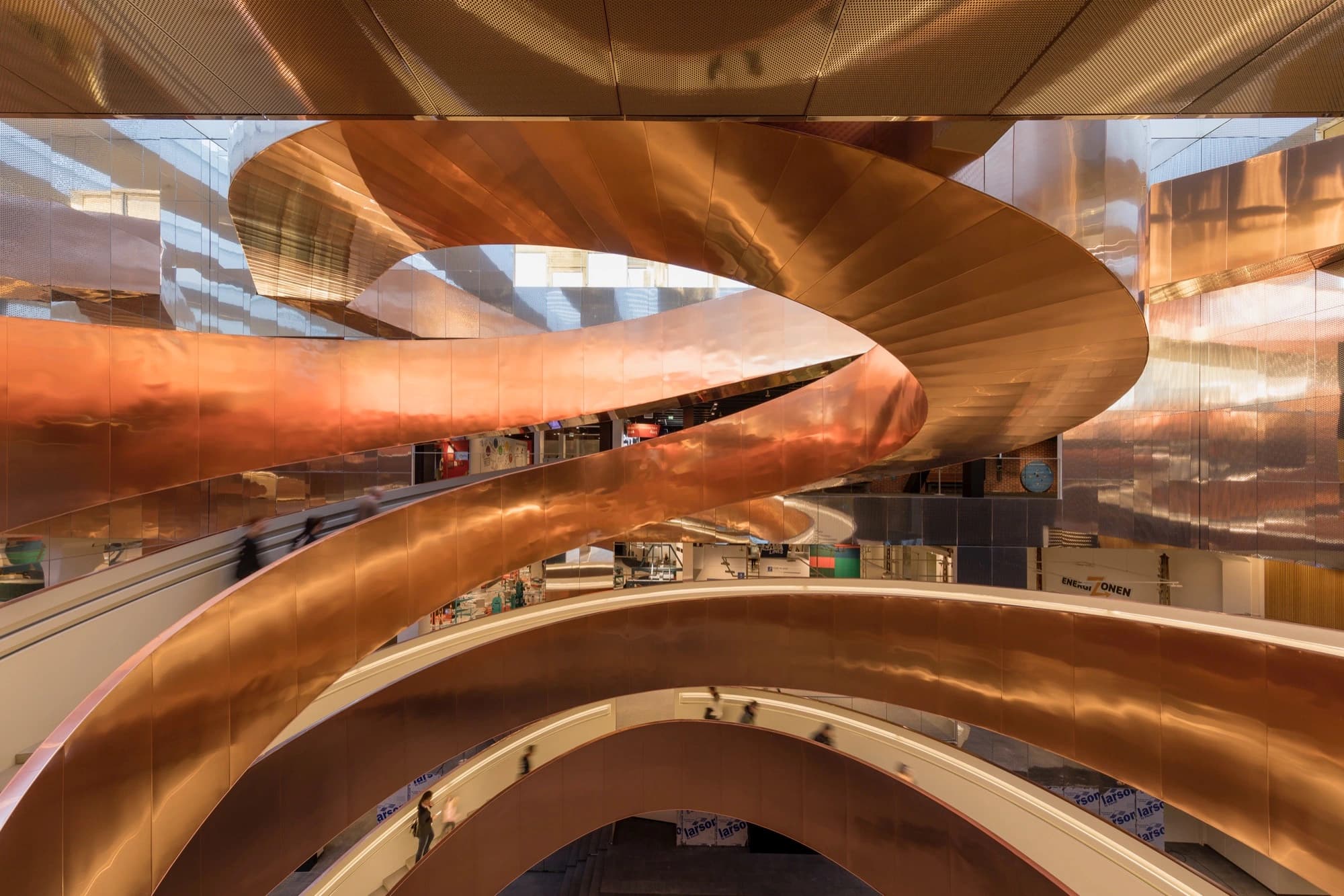 Atrium and main entrance.