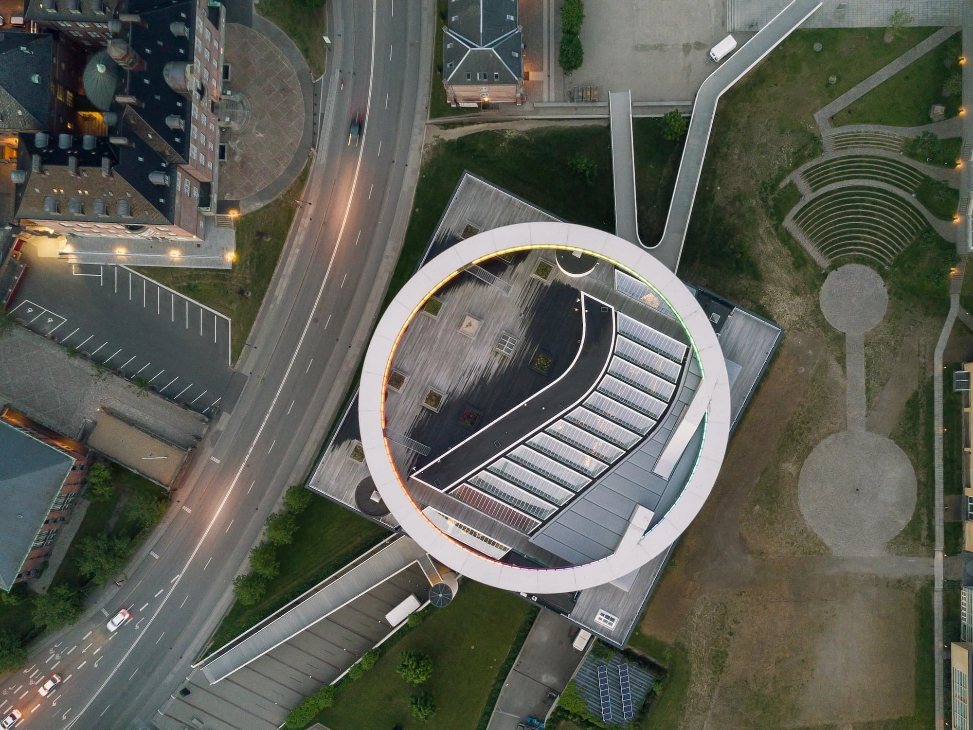 ARoS set oppefra - dronofoto