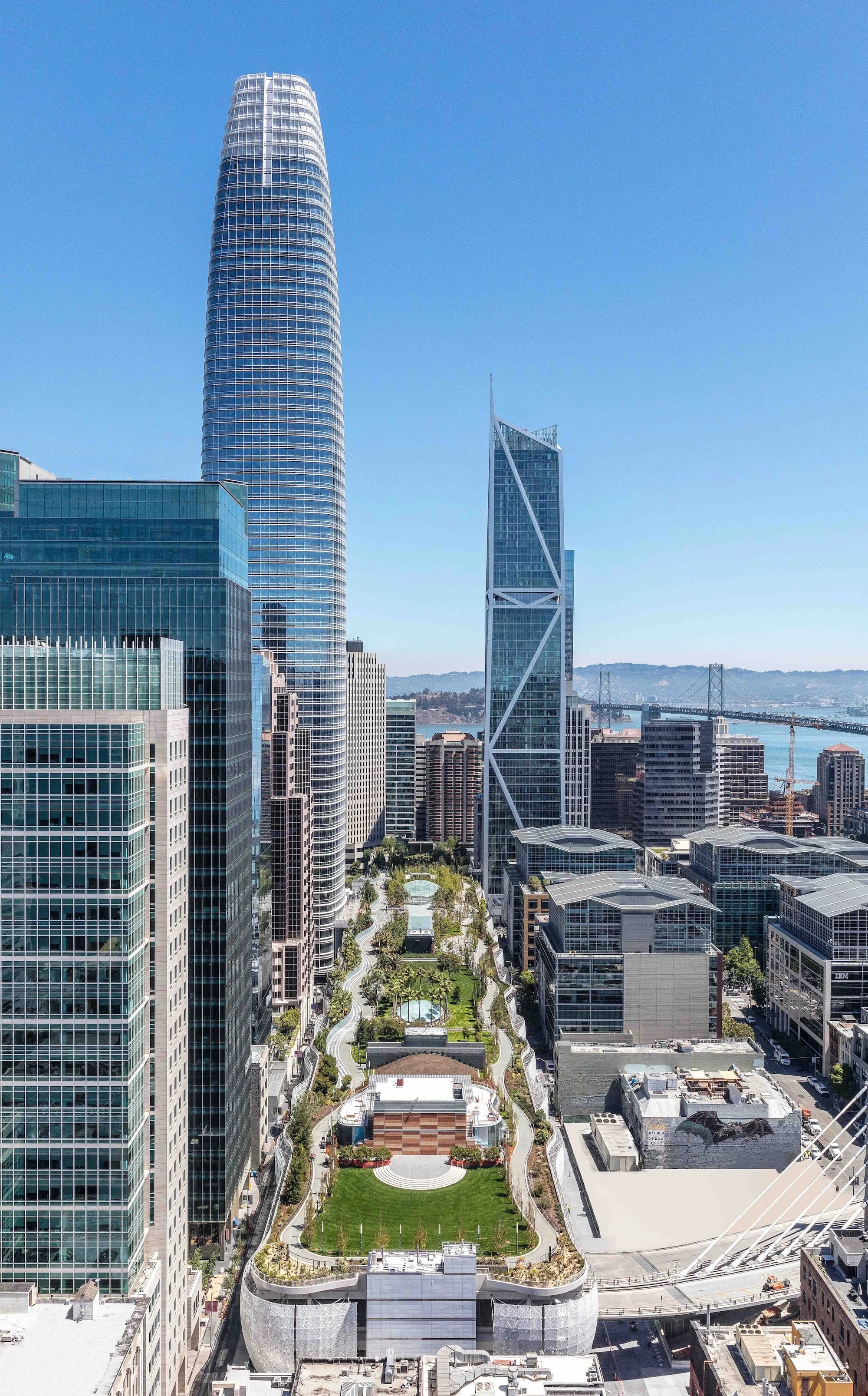Salesforce Tower, Pelli Clarke Pelli Architects