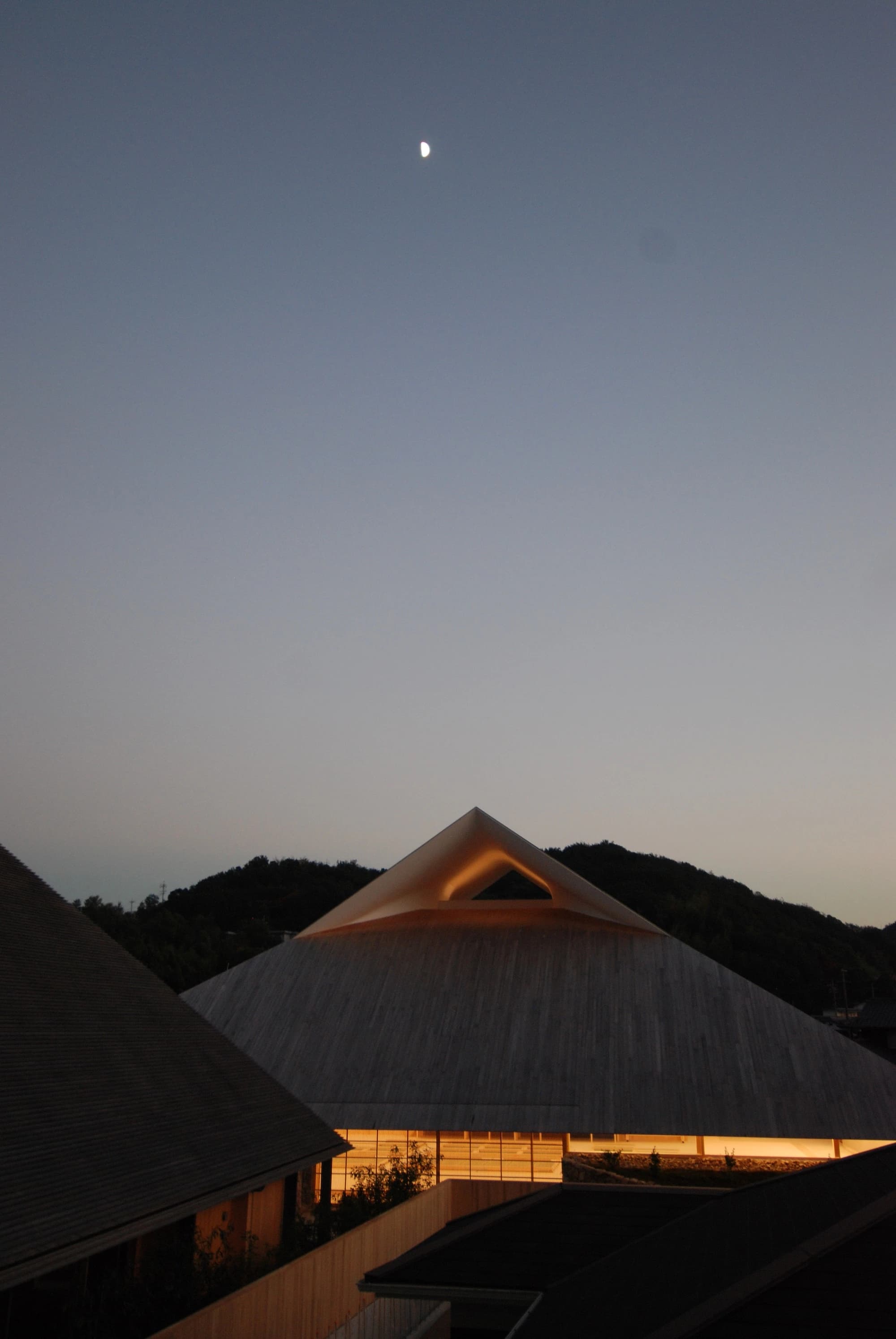 Naoshima Hall, Sambuichi