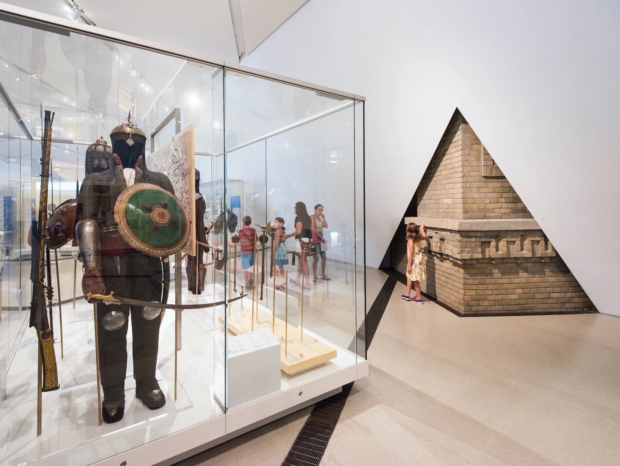 Royal Ontario Museum, Studio Daniel Libeskind