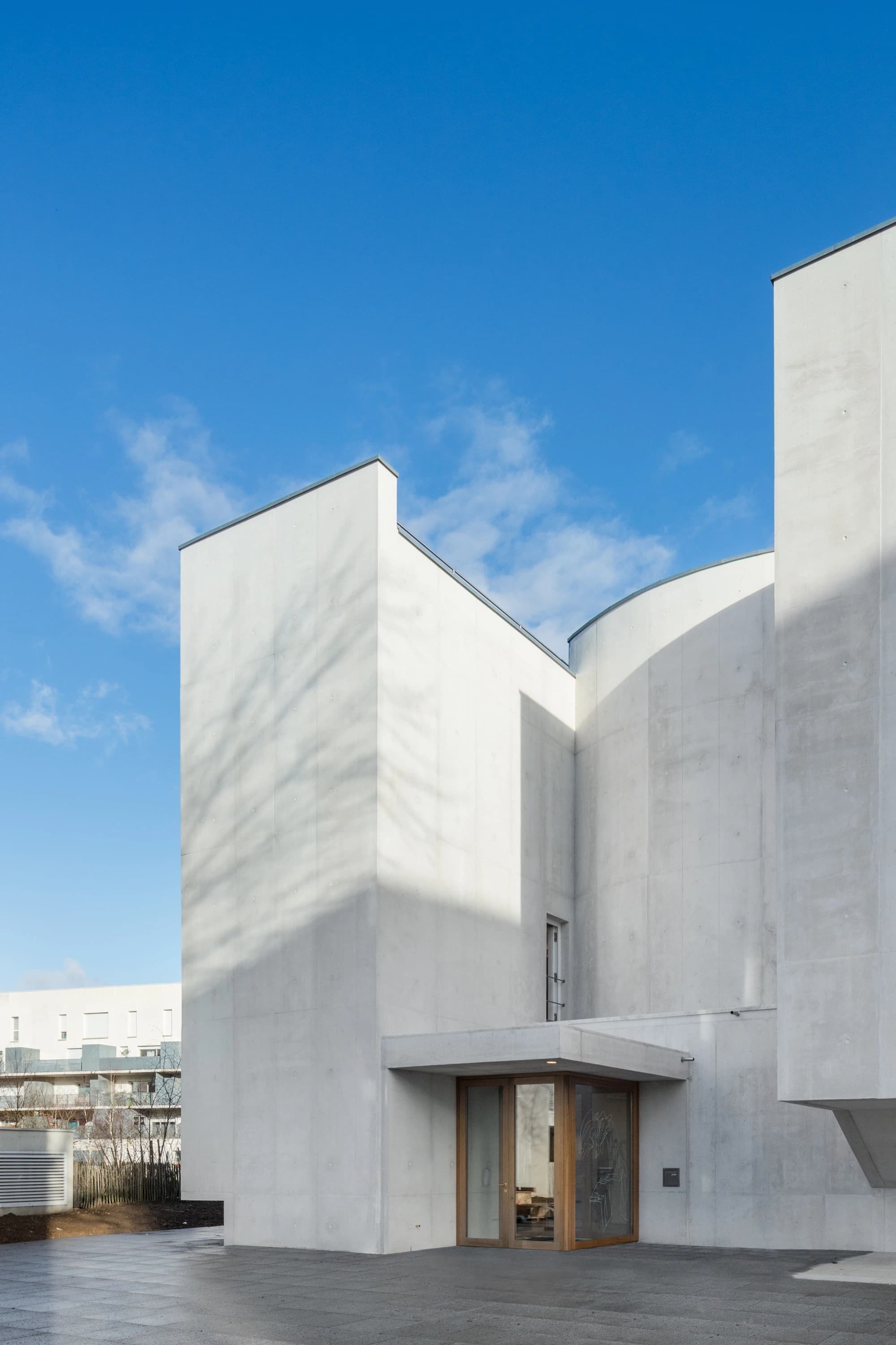 Church of Saint-Jacques-de-la-Lande, Alvaro Siza