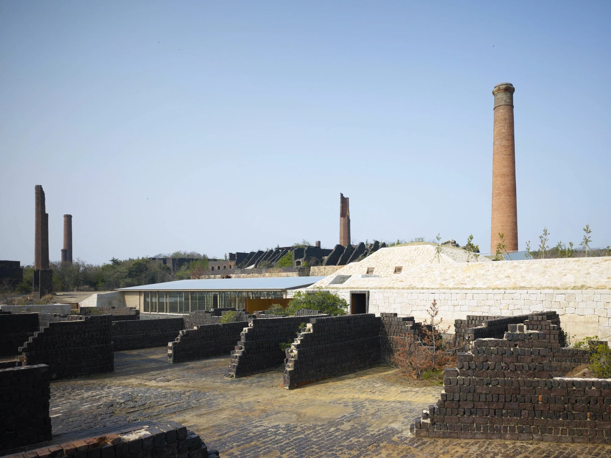 Inujima Seirensho Art Museum, Yukinori Yanagi and Hiroshi Sambuichi