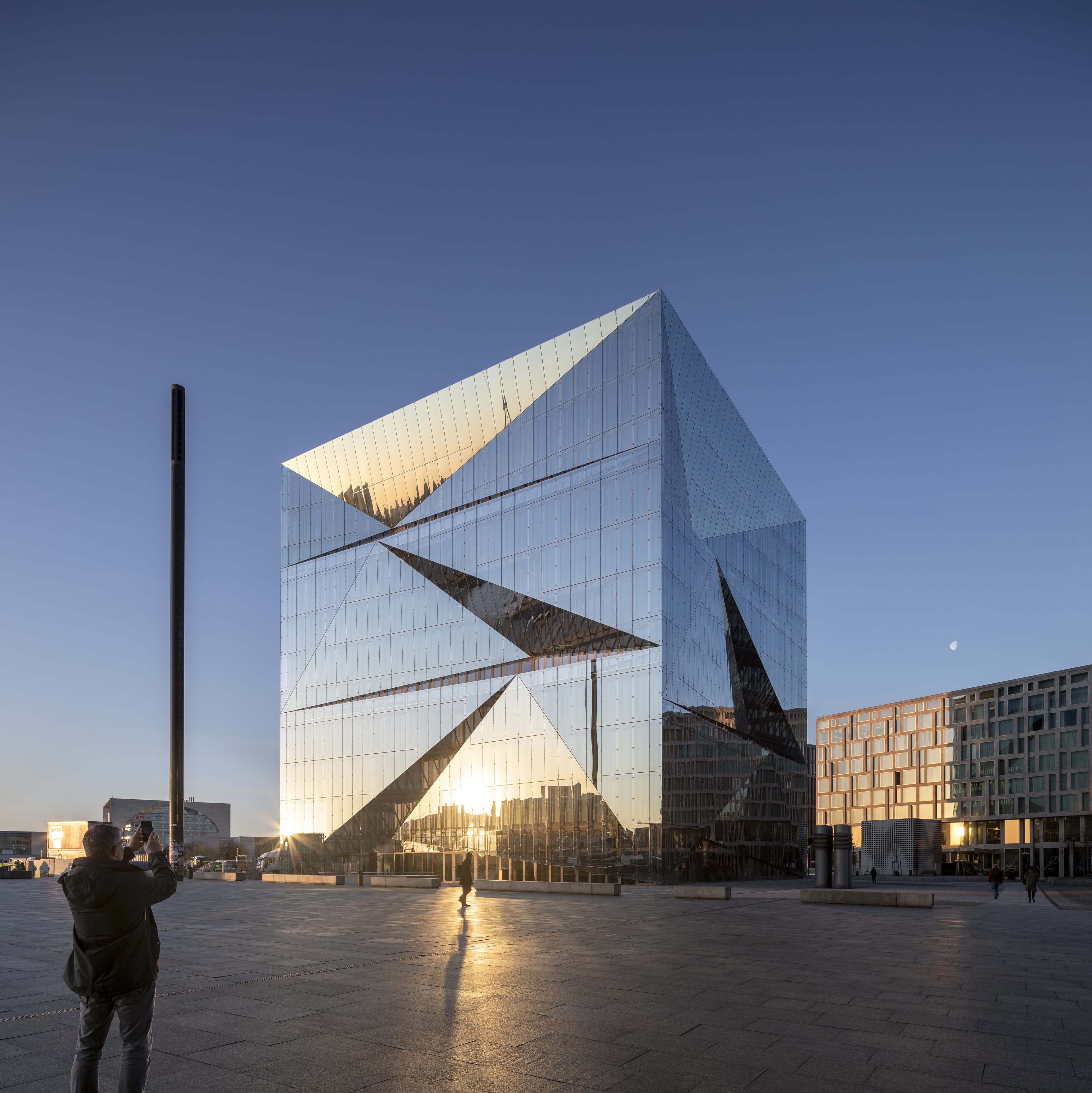 Cube Berlin - facade