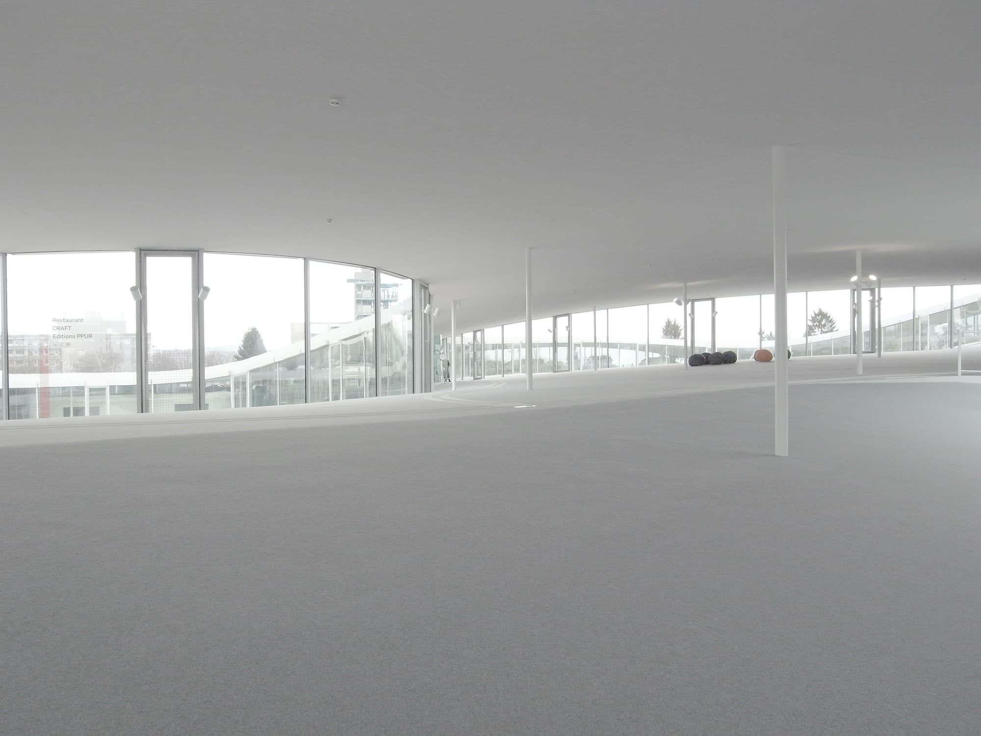 Rolex Learning Center, SANAA