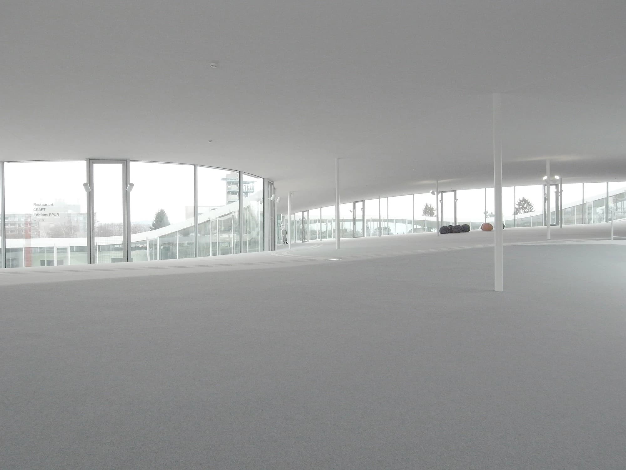 Rolex Learning Center, SANAA