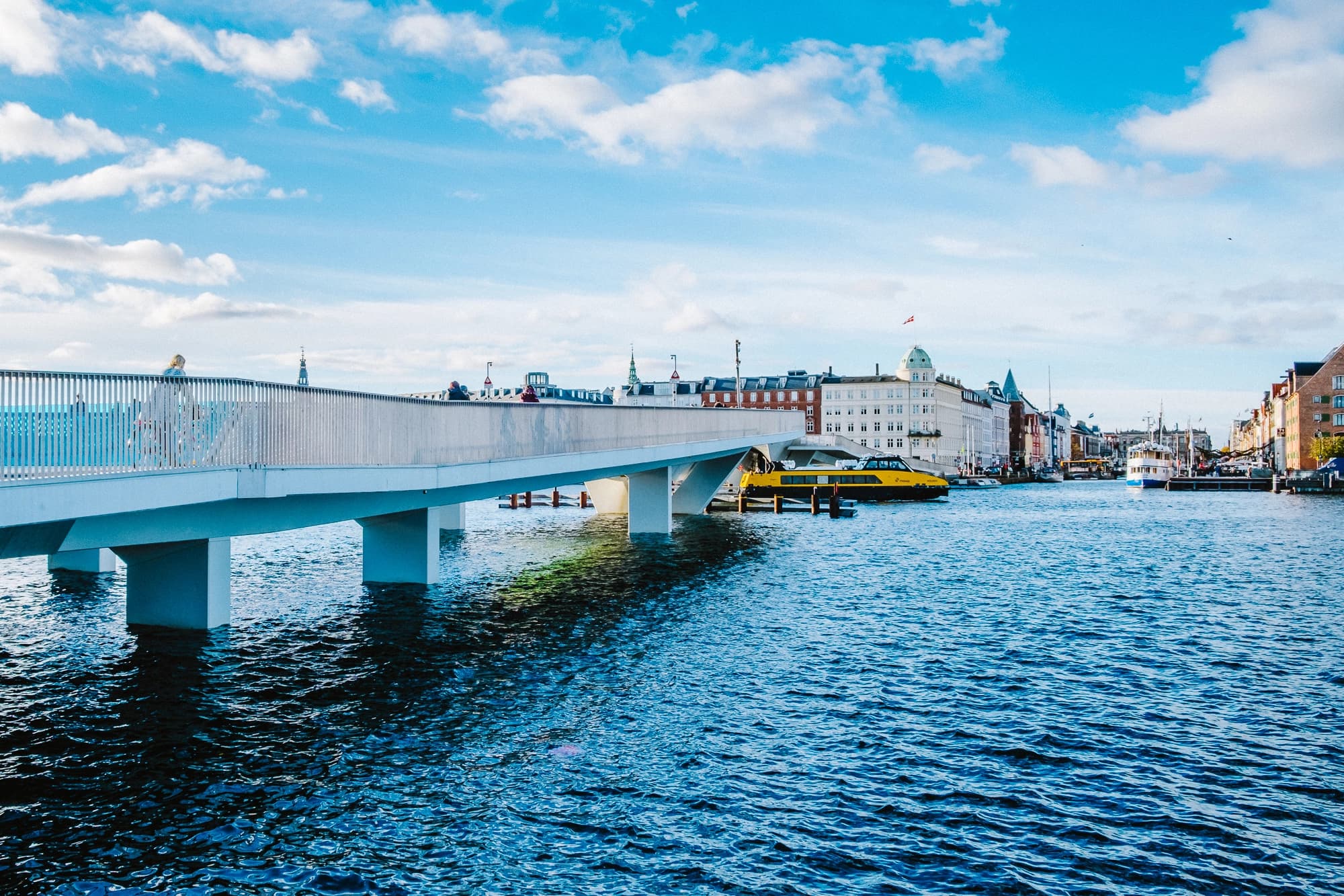 Inderhavnsbroen set udefra