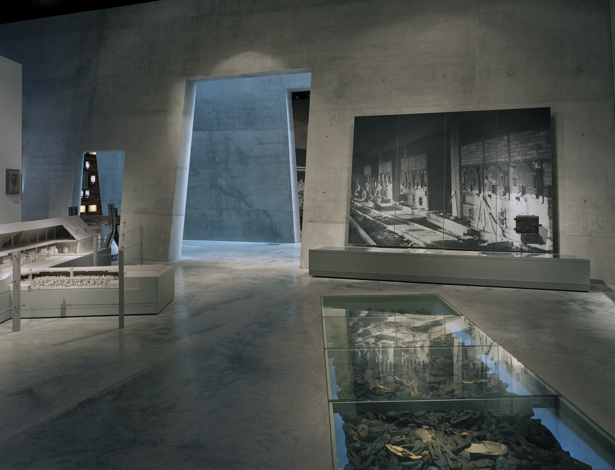 Yad Vashem, Moshe Safdie Architects