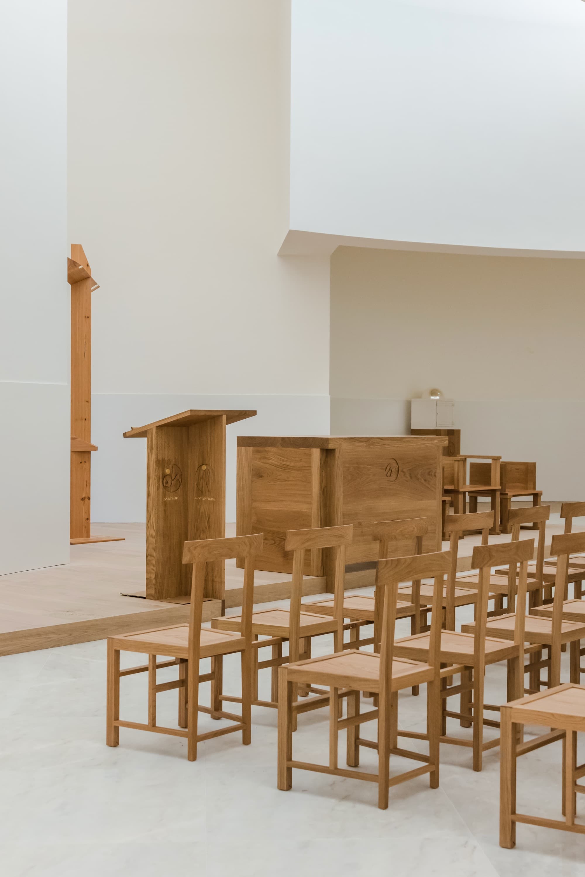 Church of Saint-Jacques-de-la-Lande, Alvaro Siza