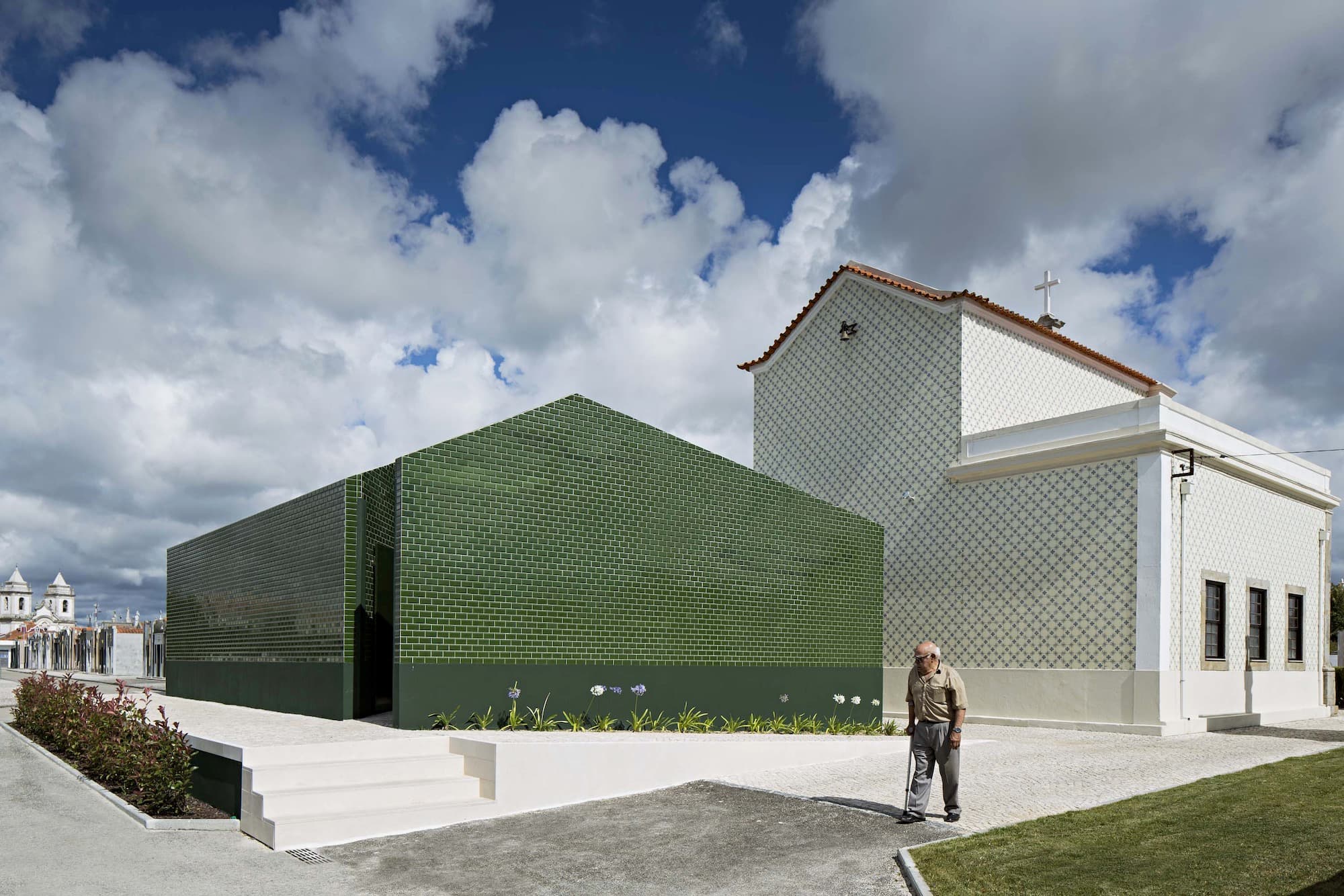 Ílhavo Cemetery Toilet, M2 Senos Architects