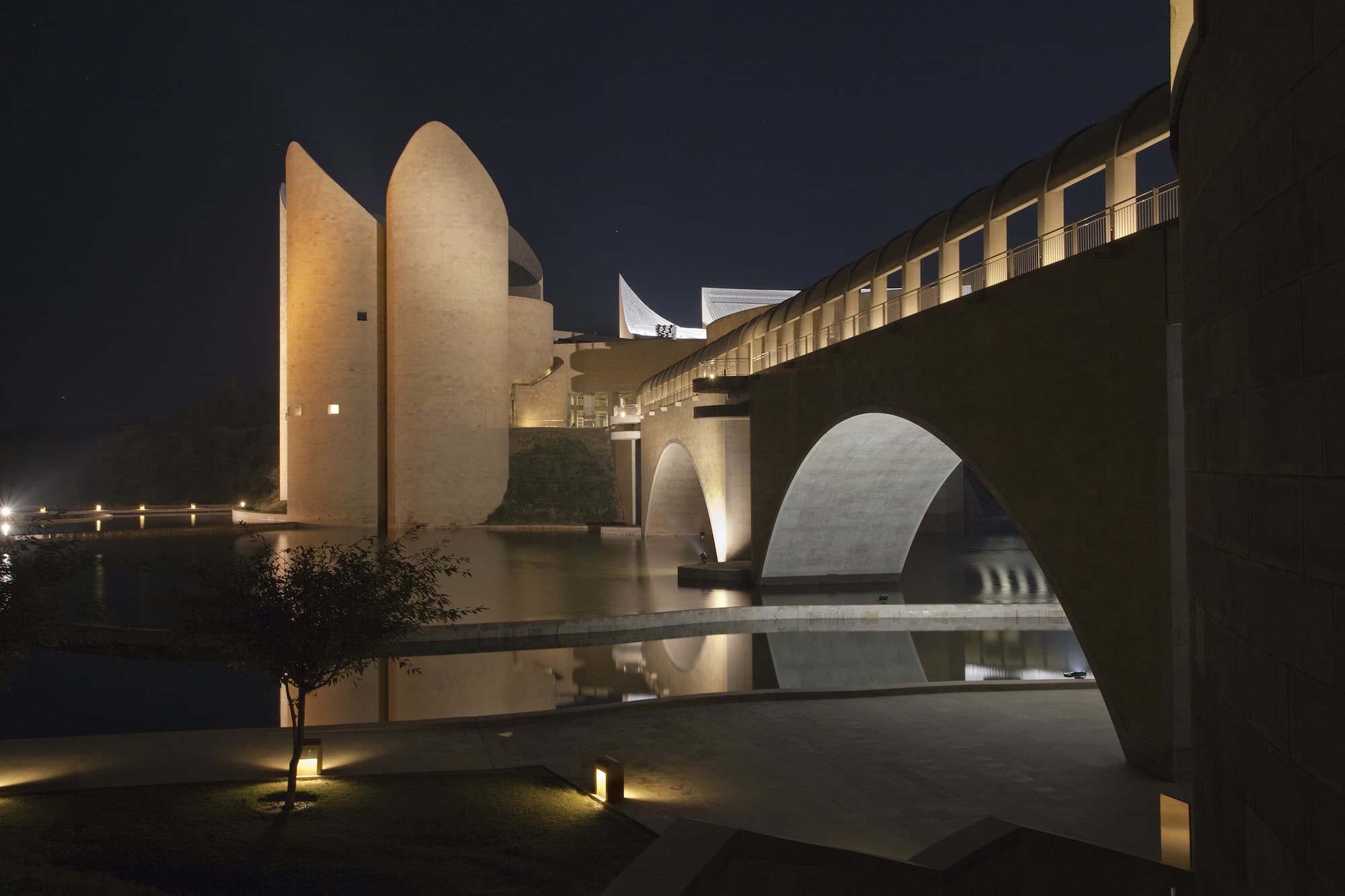 Khalsa Heritage Memorial Complex, Safdie Architects