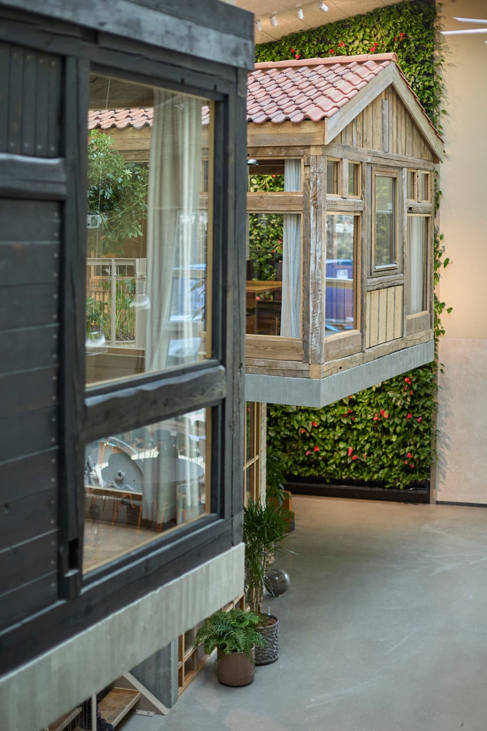 Mødelokalerne over kantinen