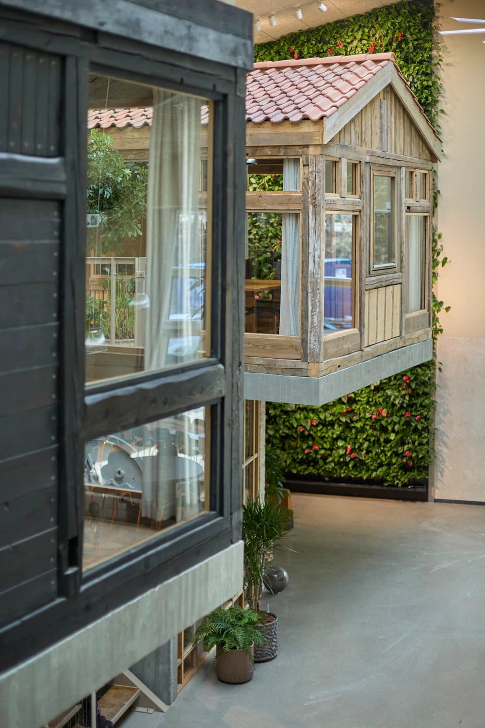 Mødelokalerne over kantinen