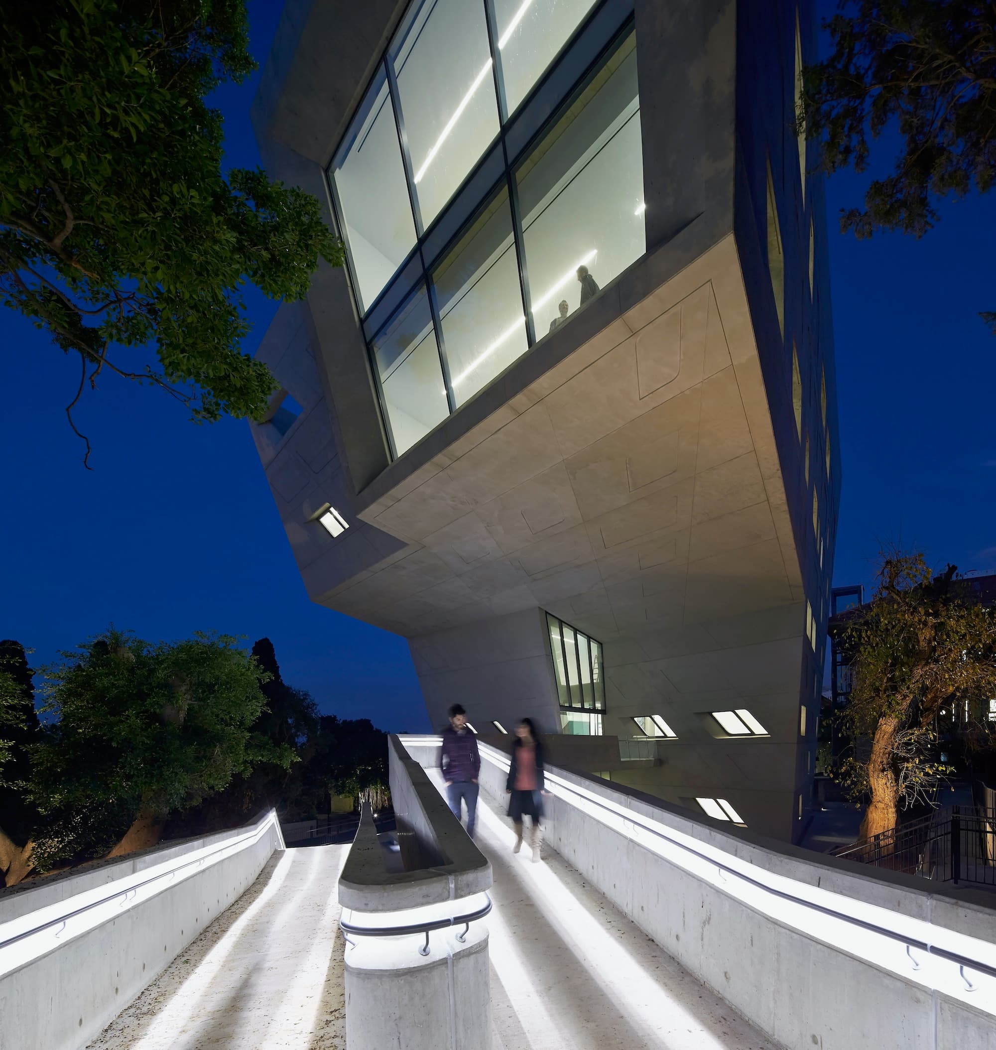 Issam Fares Institute, ZHA