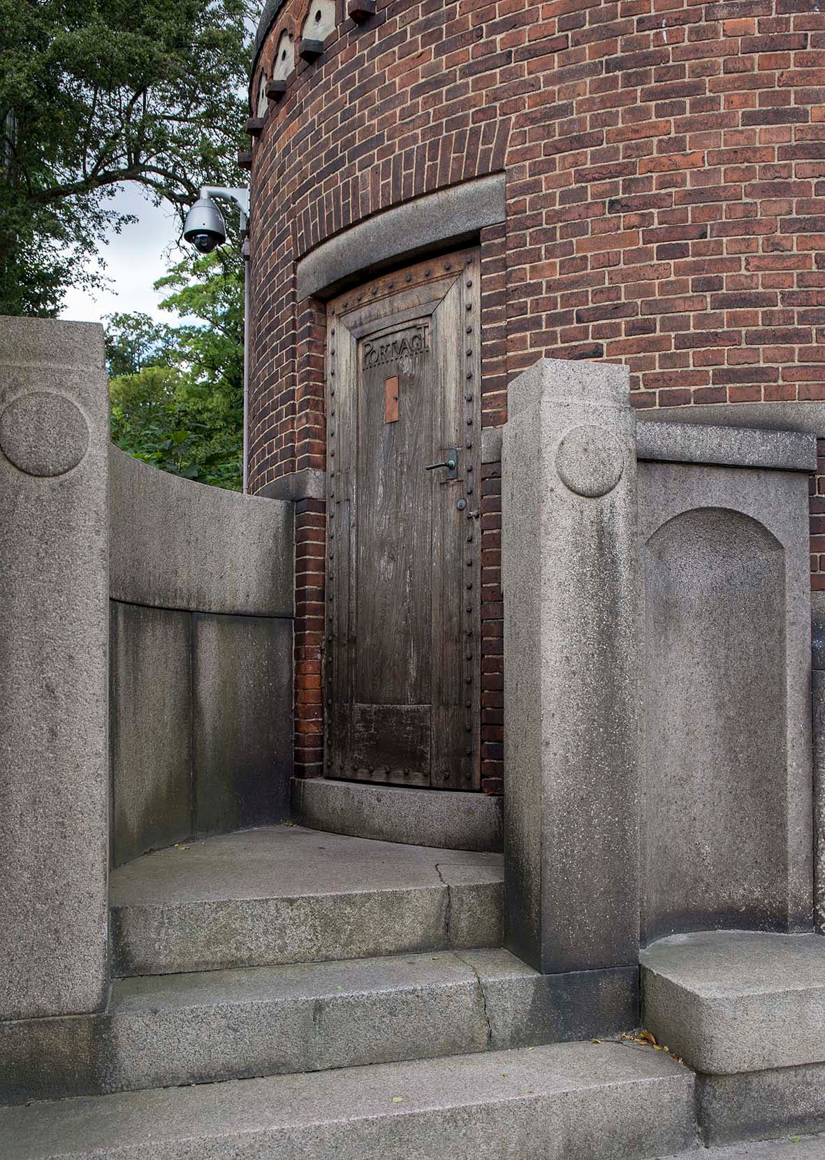 Gærtårnets granittrappe