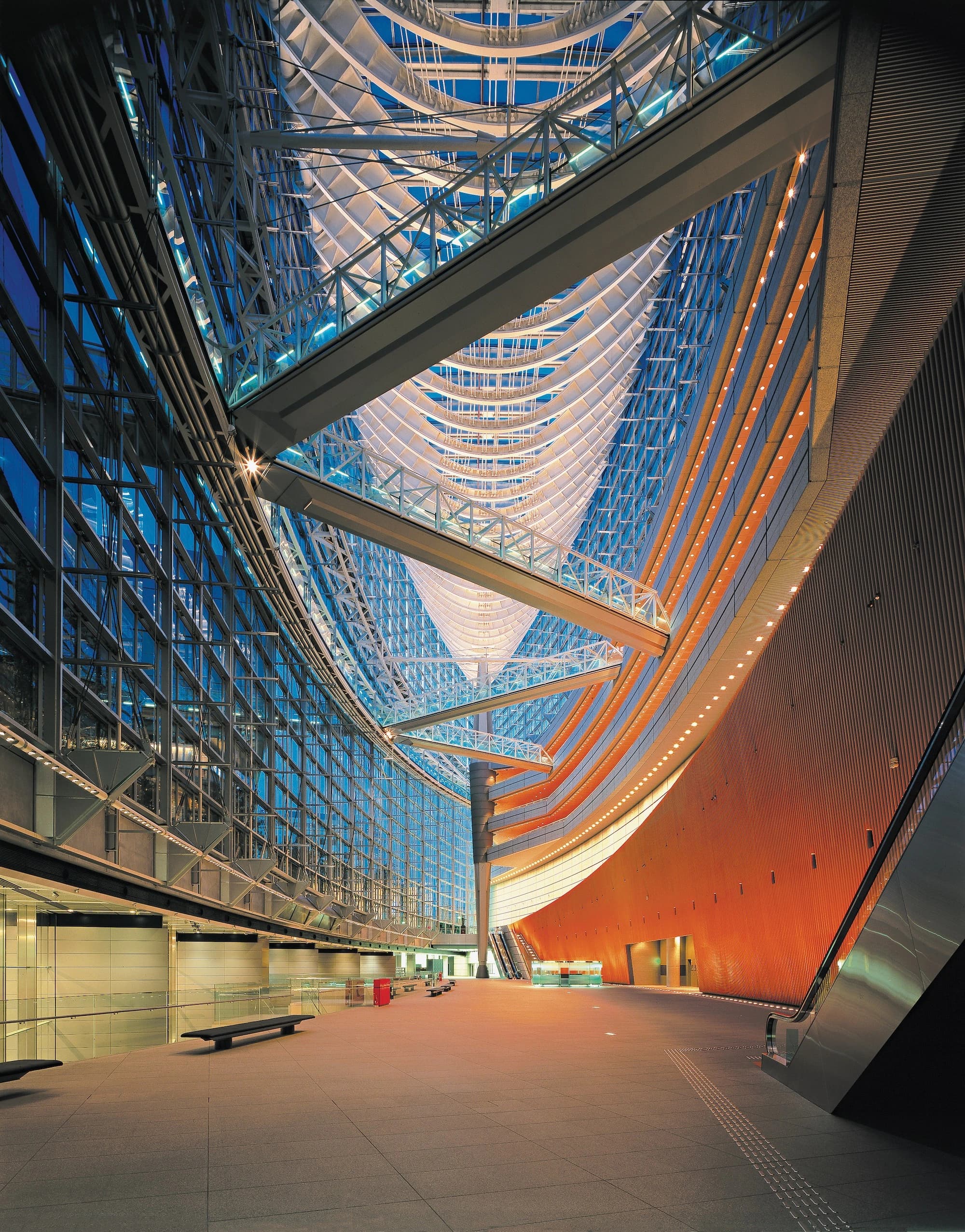 Tokyo International Forum, Rafael Viñoly Architects