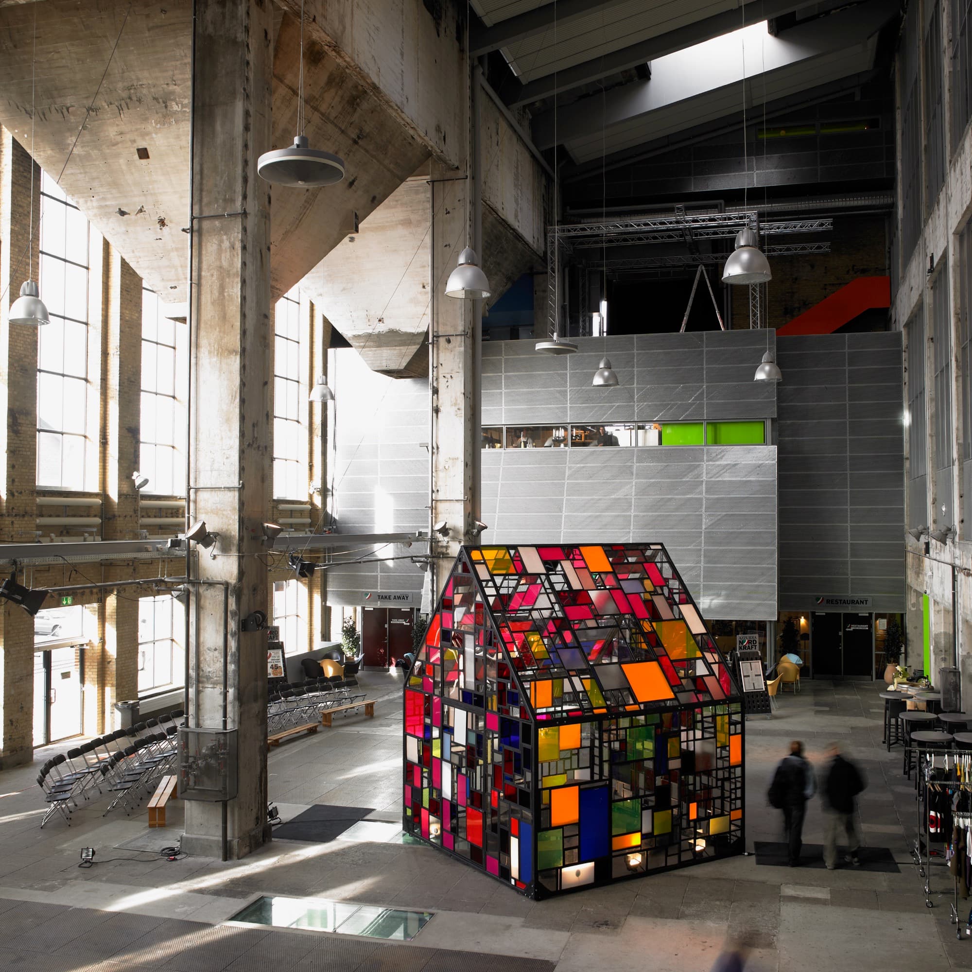 The main hall and entrance, the Kettle building.