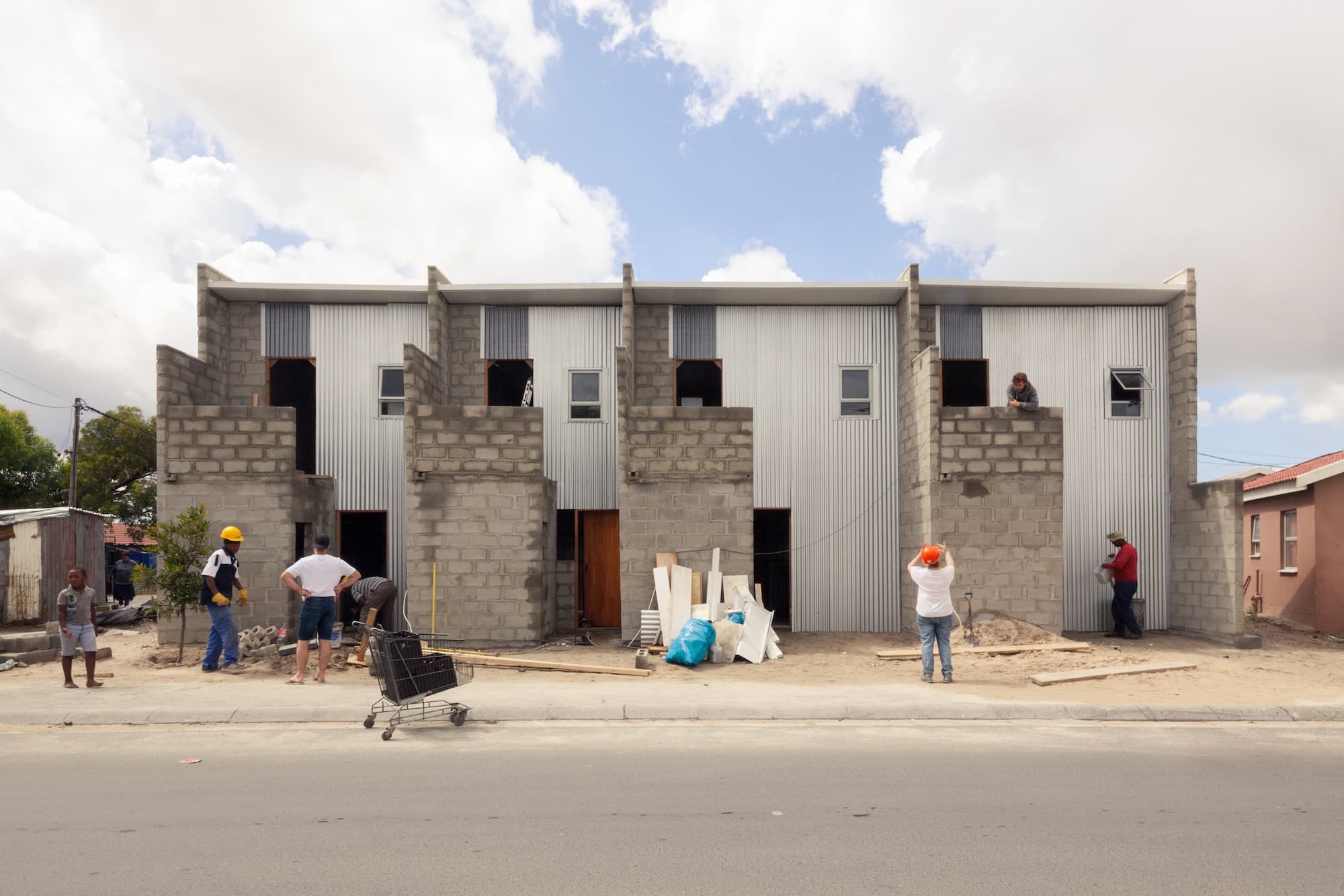 Empower Shack, U–TT