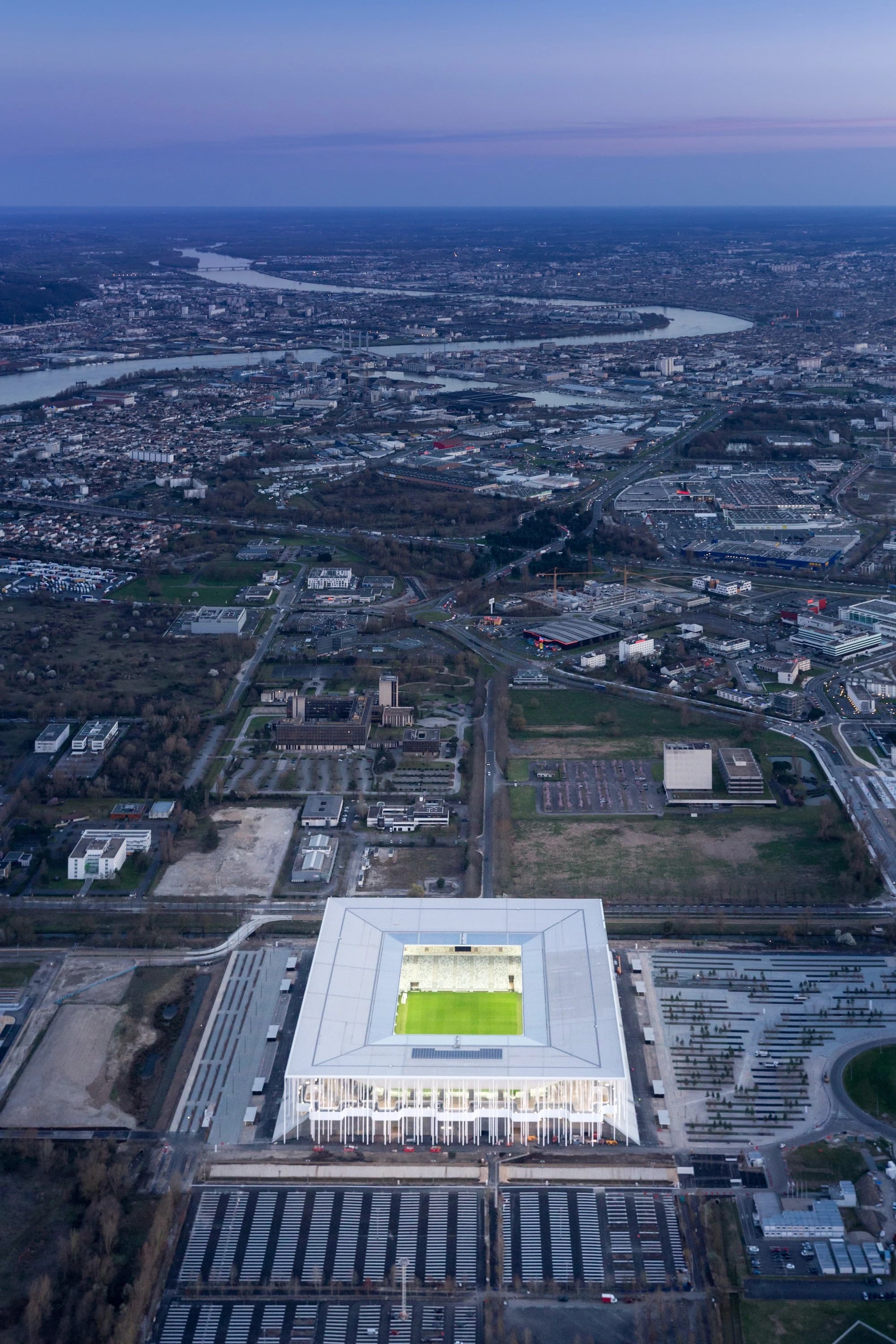Stade de Bordeaux, Herzog & de Meuron