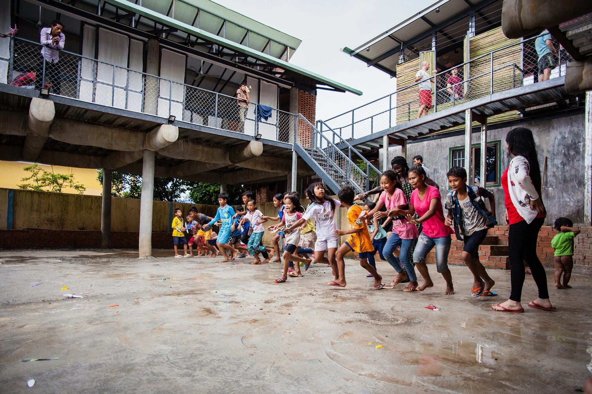 Bomnong L'Or Centre, Orkidstudio