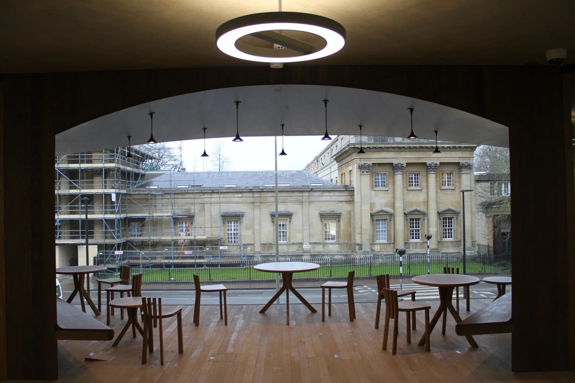 Blavatnik School of Government, HdM