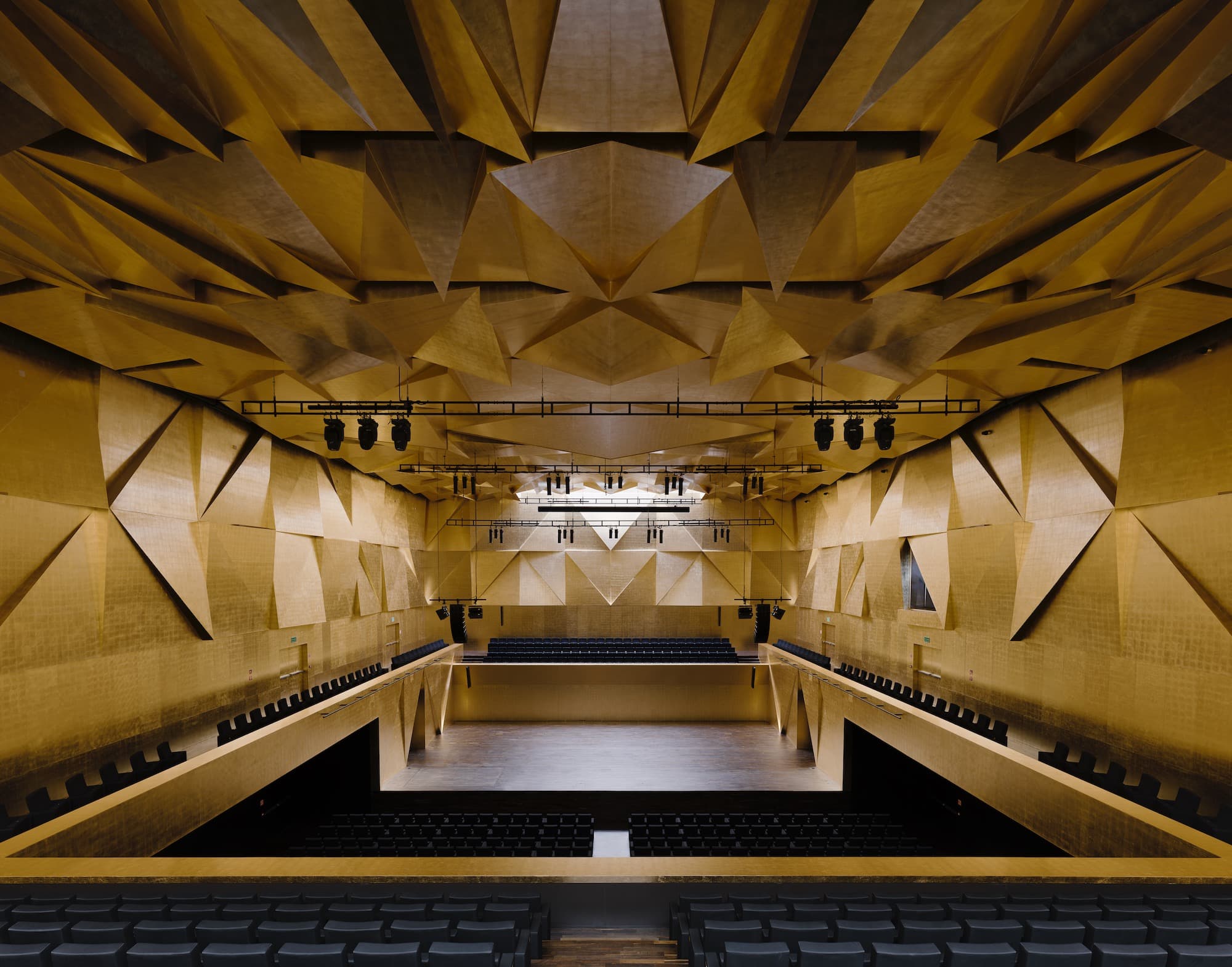 Szczecin Philharmonic Hall, Barozzi Veiga