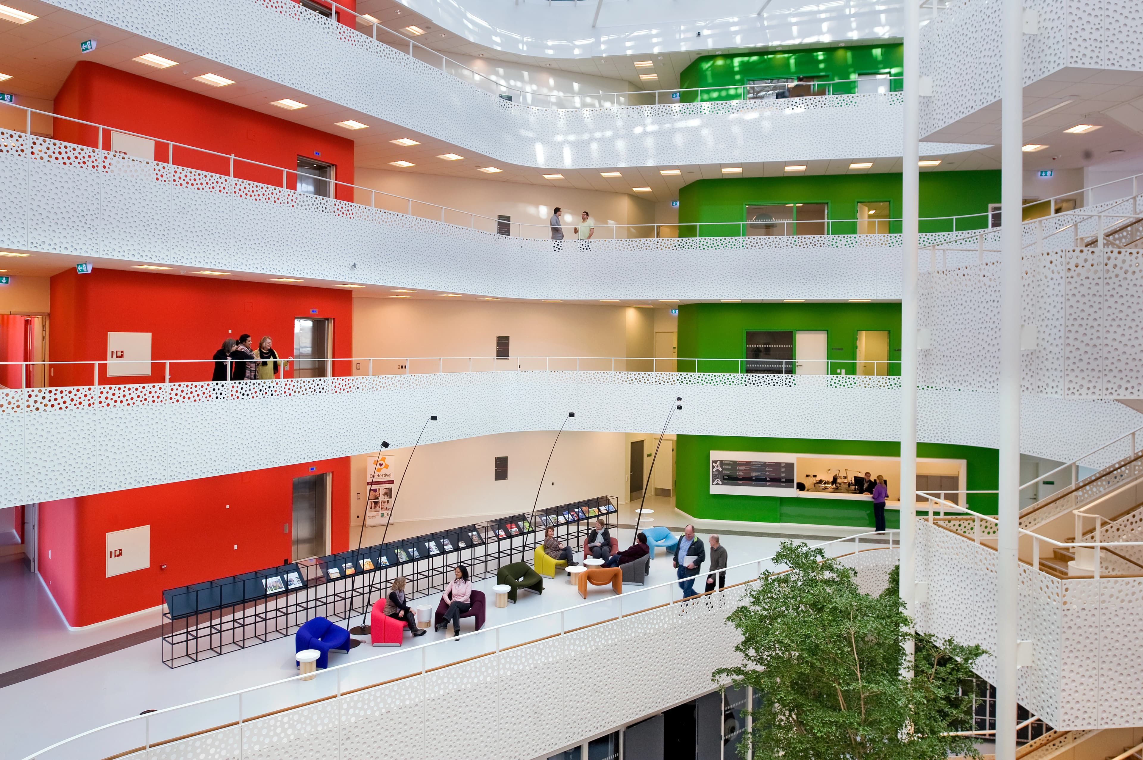 Atrium i Handicaporganisationernes Hus