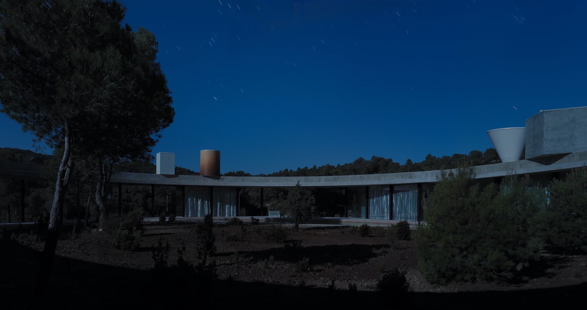 Solo House, OFFICE KGDVS