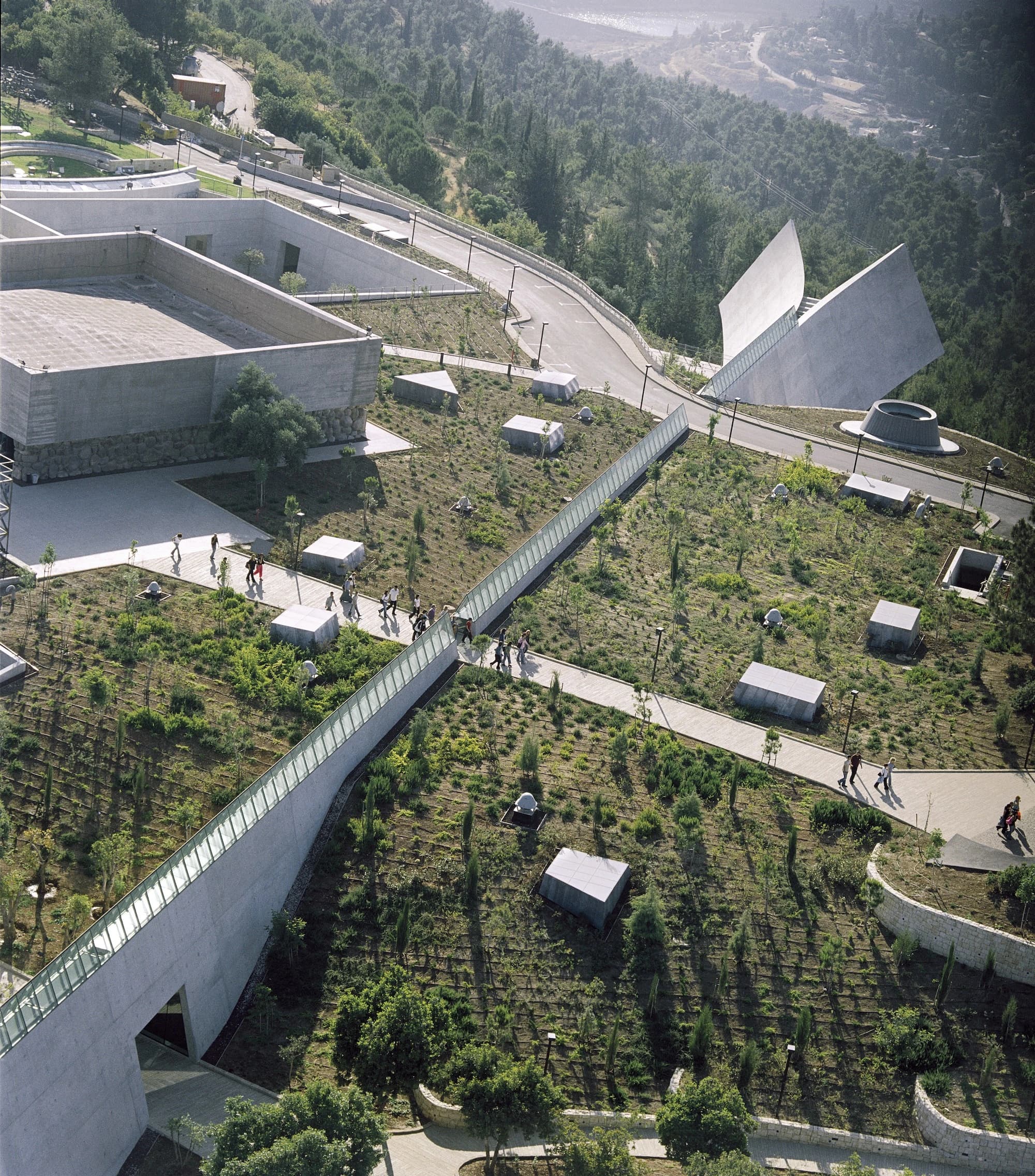 Yad Vashem, Moshe Safdie Architects