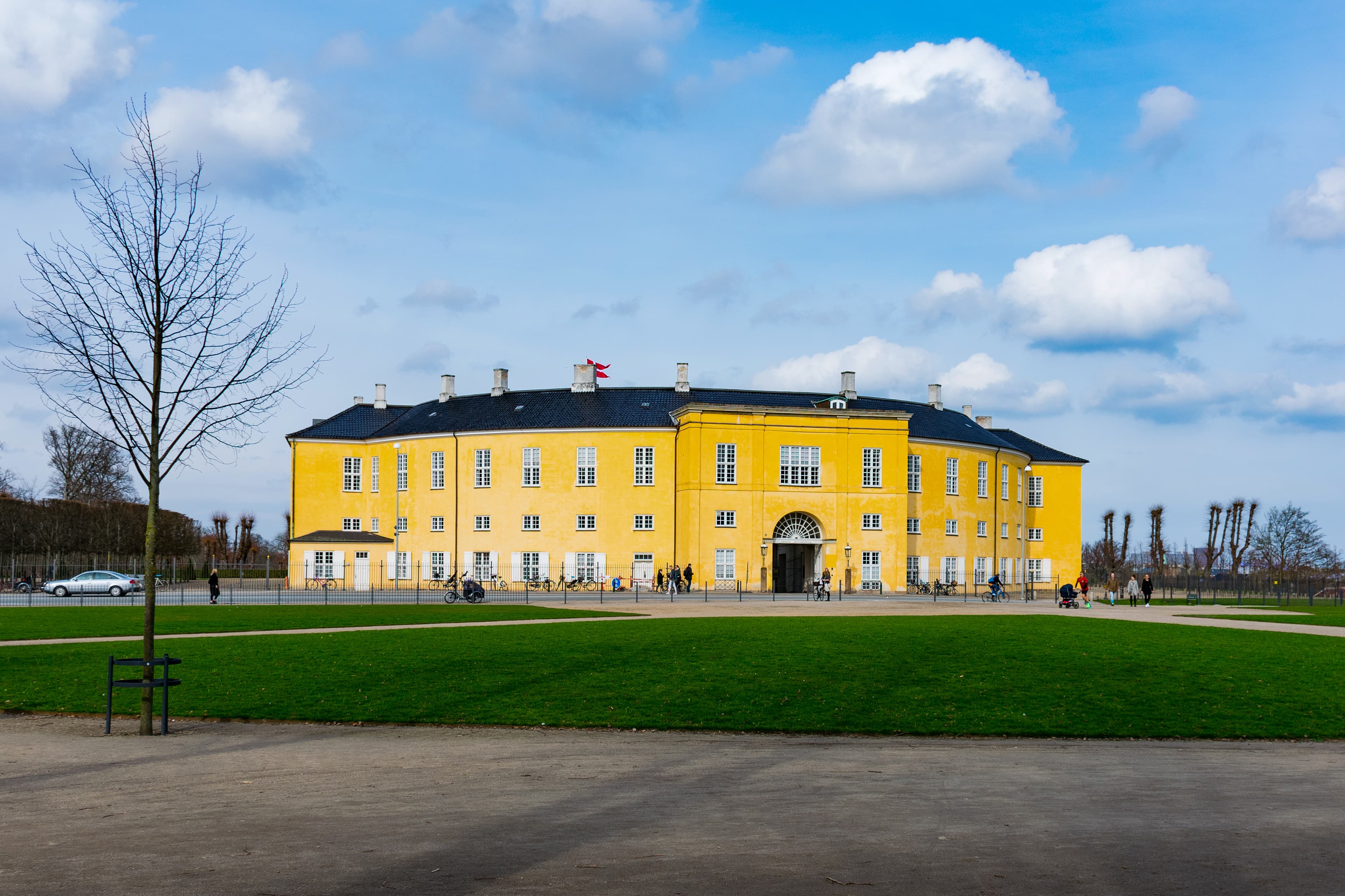 Frederiksberg Slot set fra Søndermarken