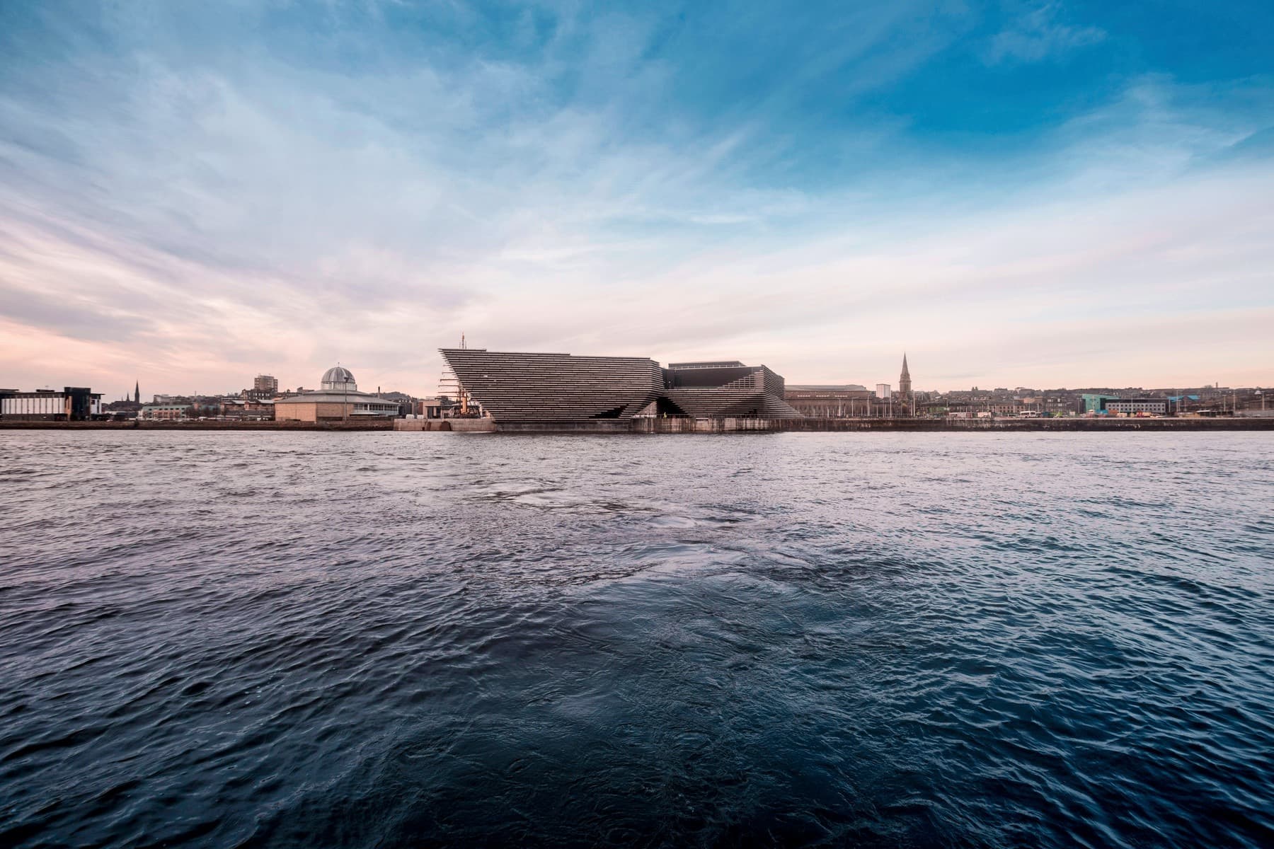 V&A Dundee, Kengo Kuma and Associates