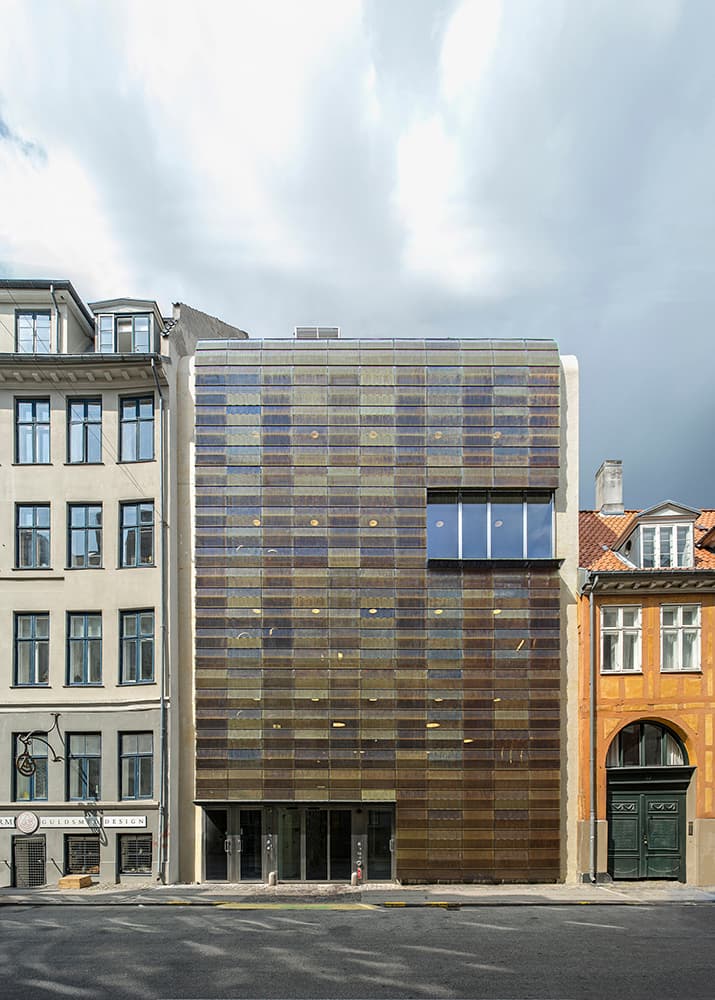 Bygningsfacade lukket