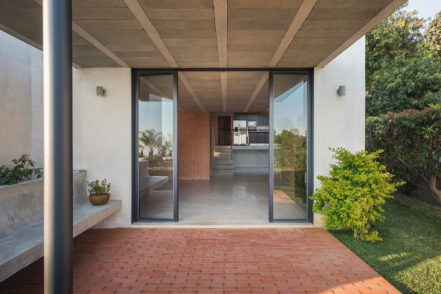 Casa Tello, PRODUCTORA