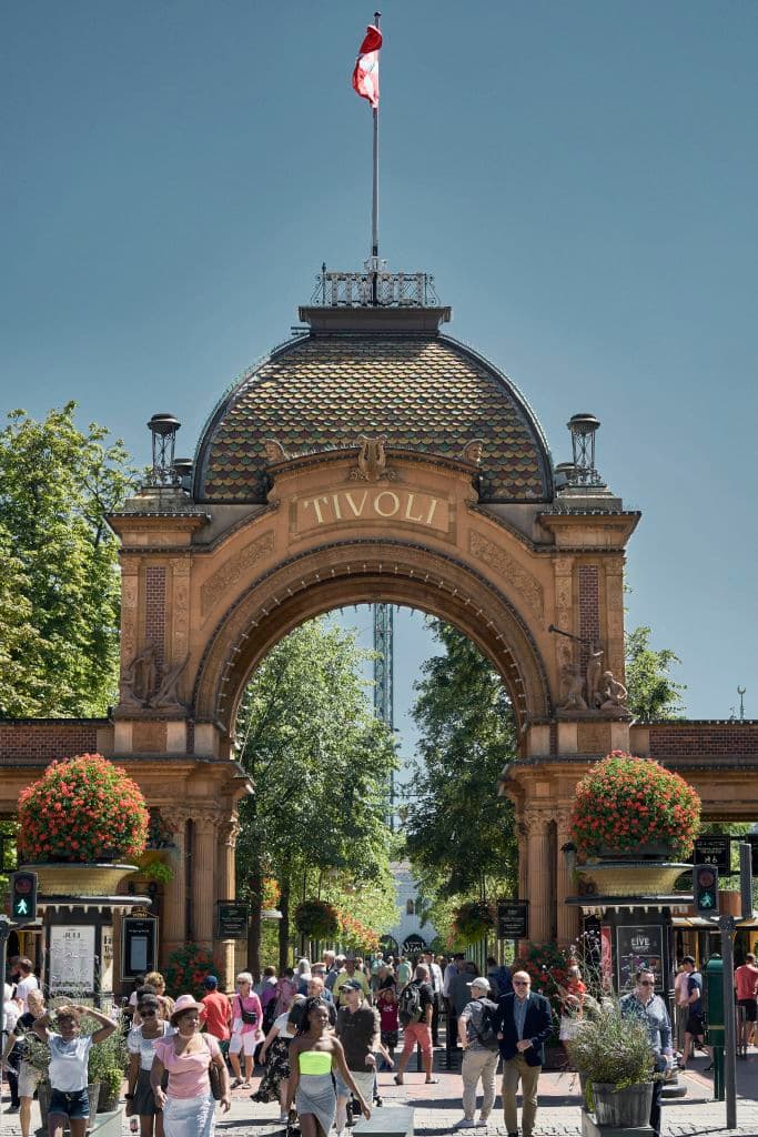 Tivolis velkendte hovedindgang